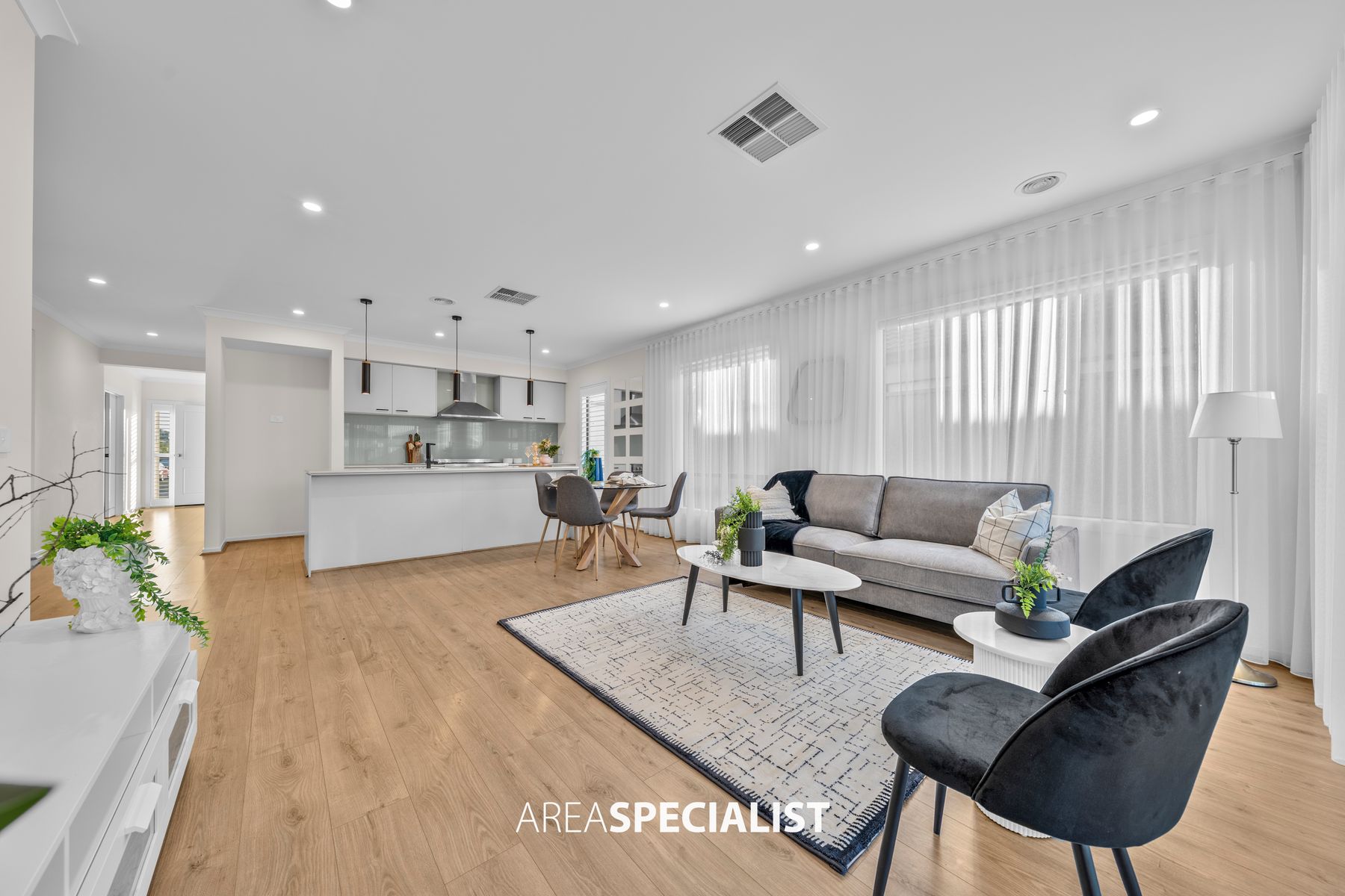 17 Magenta Street, Clyde North, Clyde North - Thumbnail 7