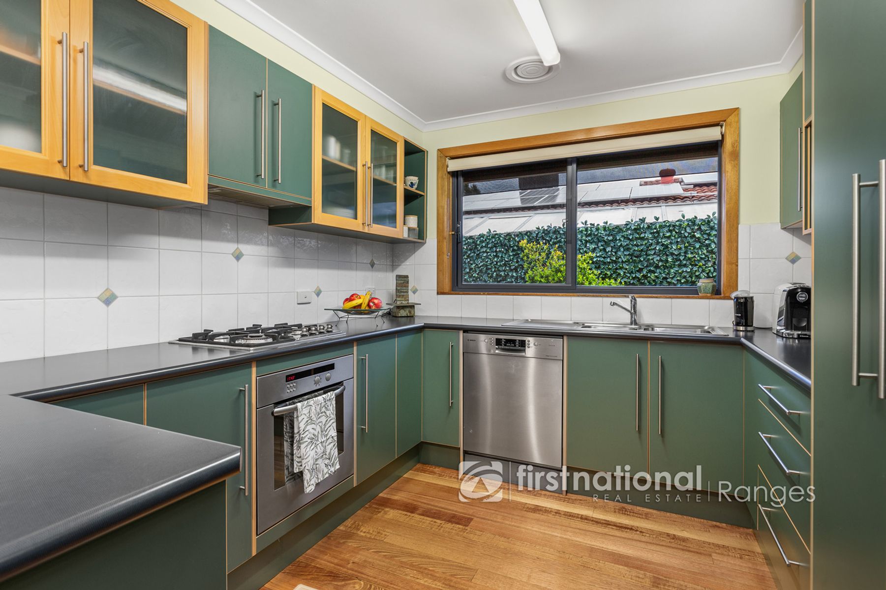 105 Fraser Crescent, Wantirna South VIC 3152, Wantirna South - Thumbnail 3