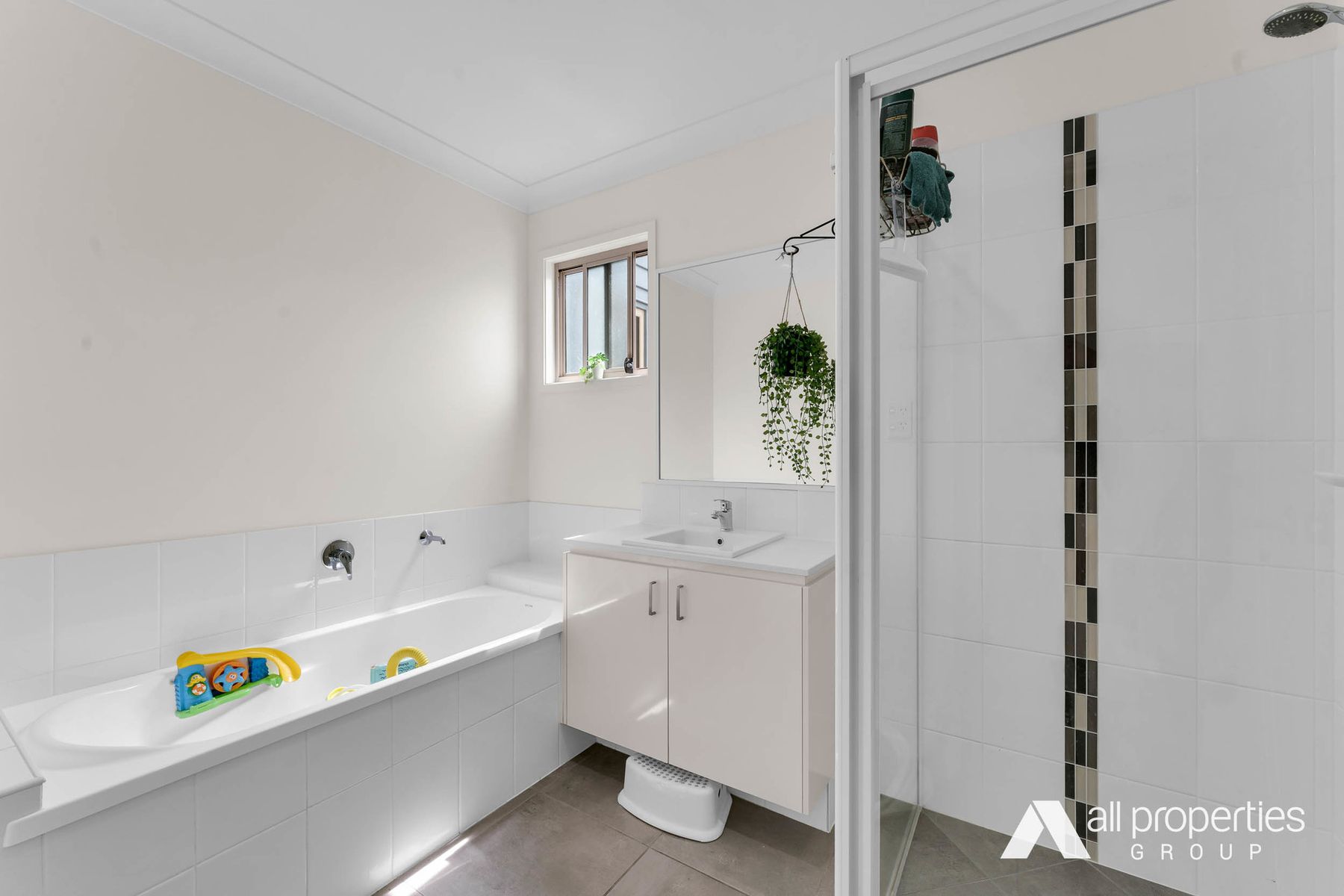 37 Dysart Drive, Holmview QLD 4207, Holmview - Thumbnail 6