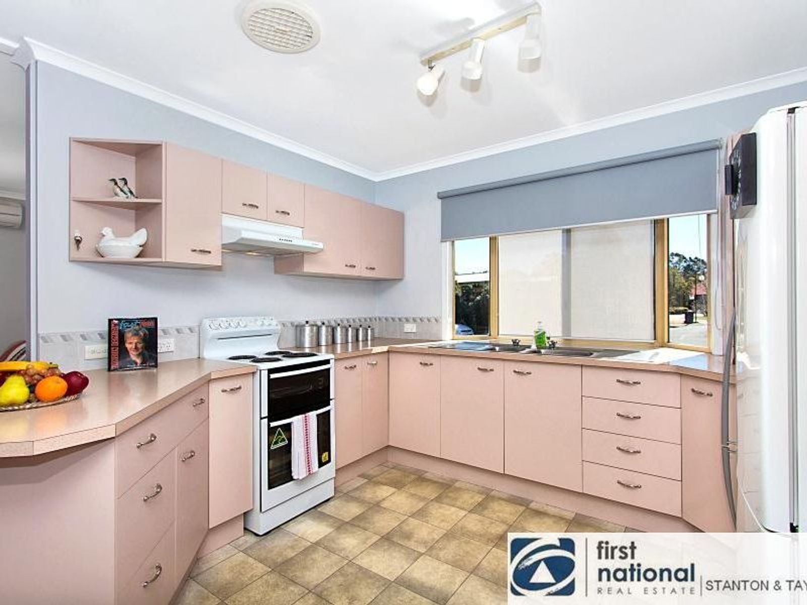 130/6-22 Tench Avenue, Jamisontown - Thumbnail 2