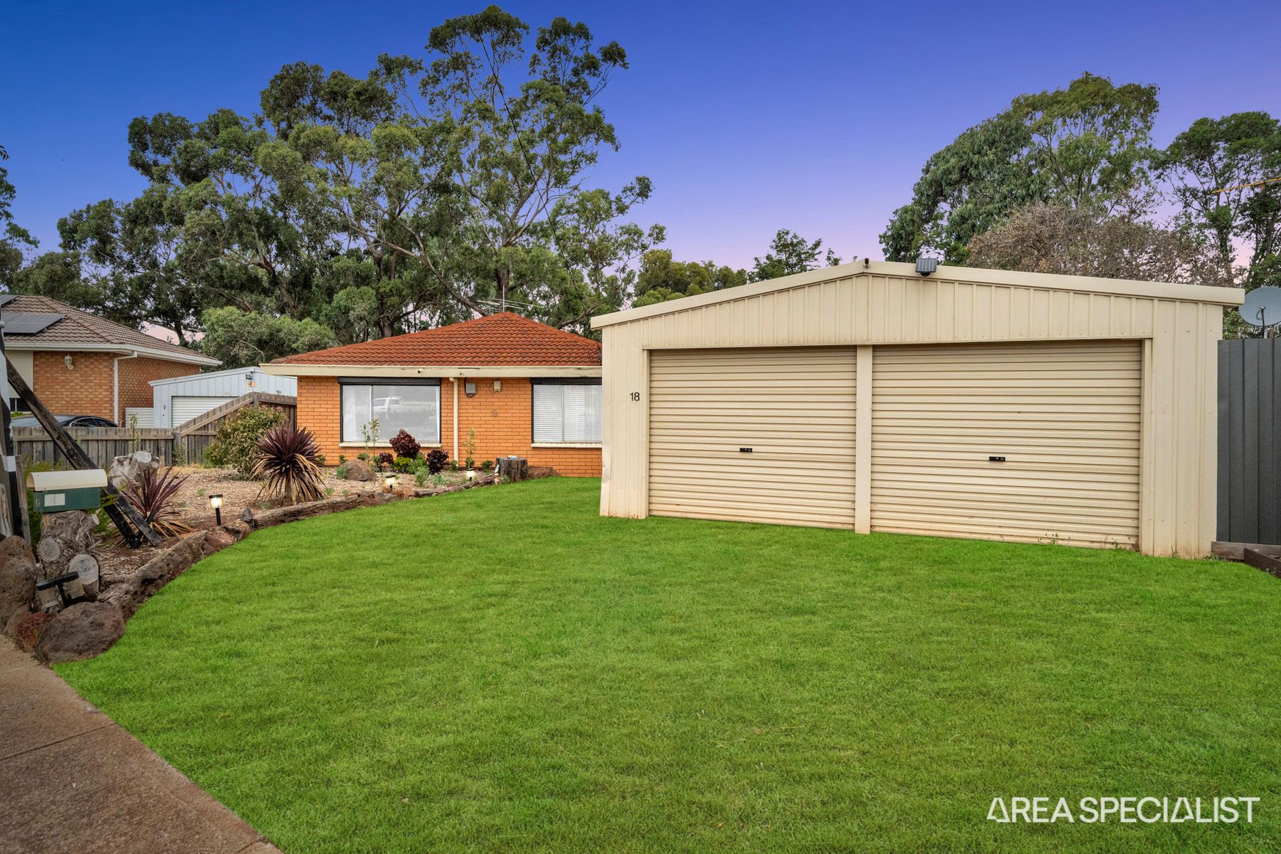 18 Wolfe Road, Melton, VIC 3337, Melton - Thumbnail 3
