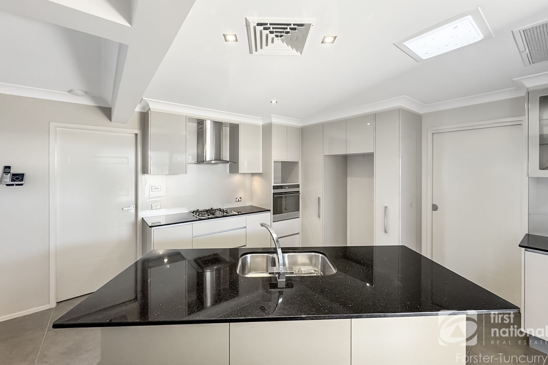 2/12 Carinda Place, Forster NSW 2428, Forster - Thumbnail 5
