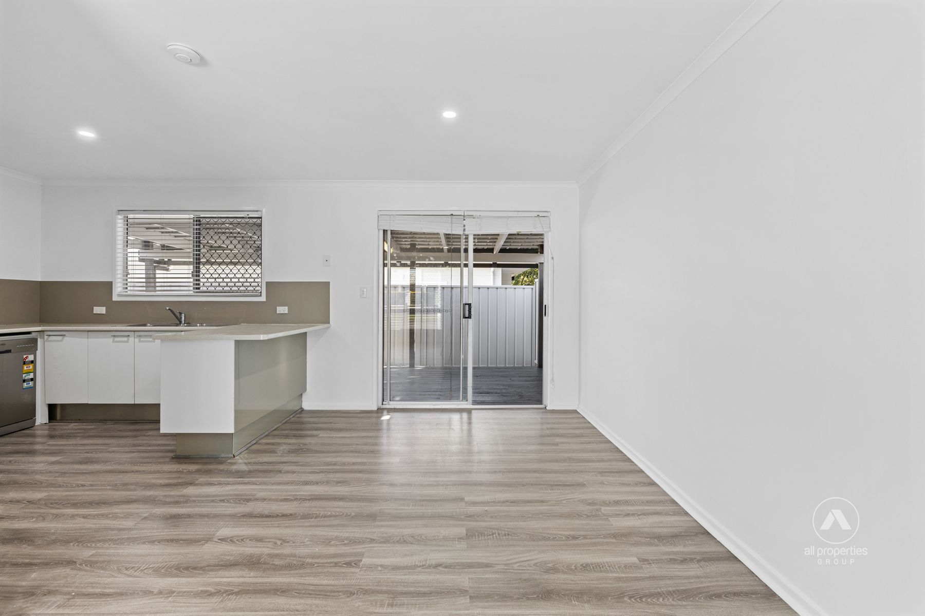 1/20 Homebush Drive, Regents Park QLD 4118, Regents Park - Thumbnail 4