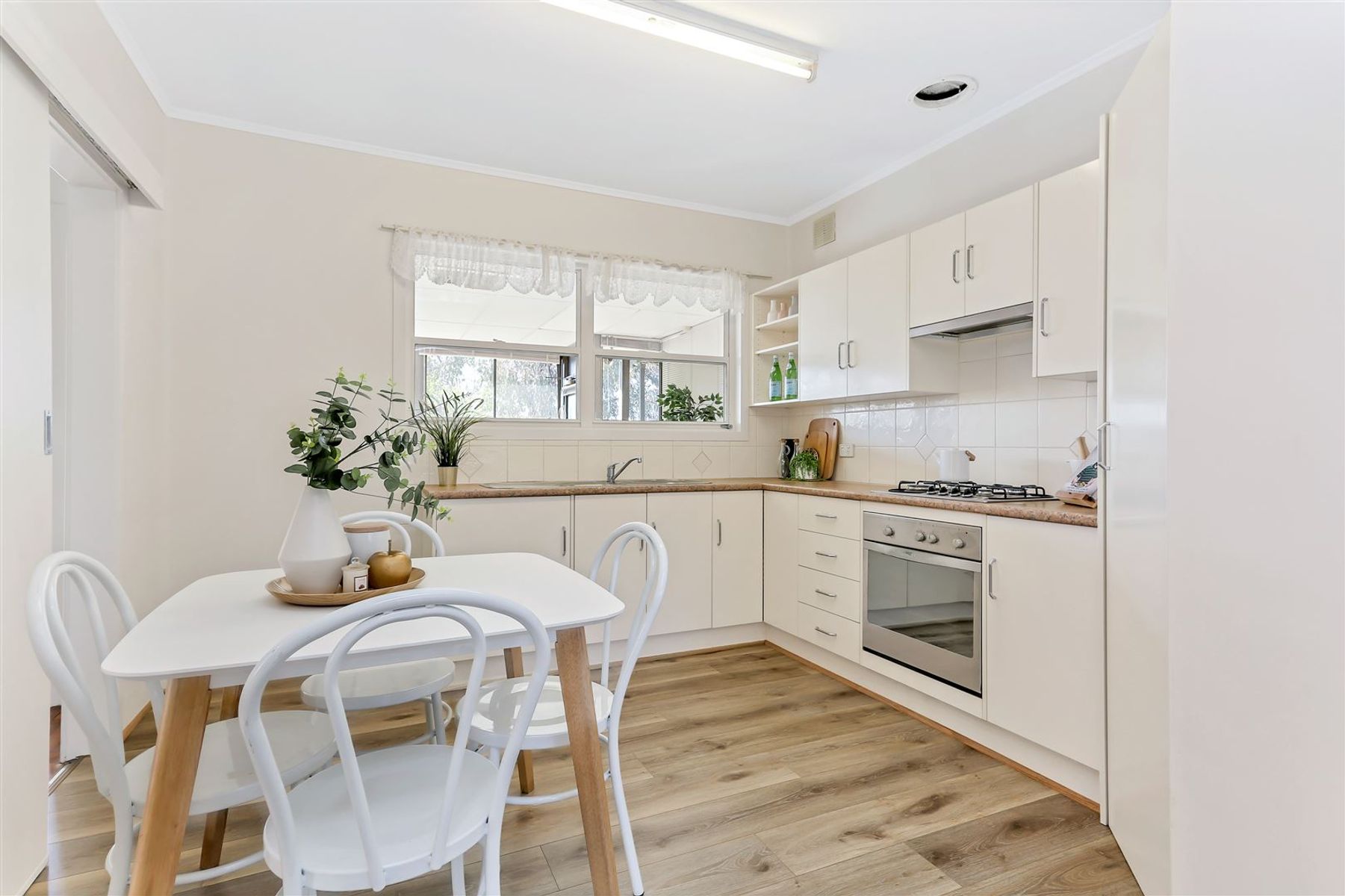 38 Tarana Avenue, Ingle Farm, SA 5098, Ingle Farm - Thumbnail 2