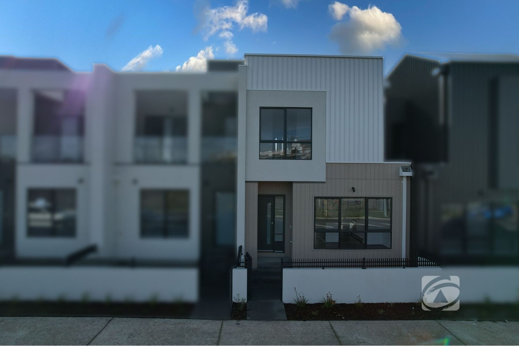 9 Travertine Loop, Berwick VIC 3806