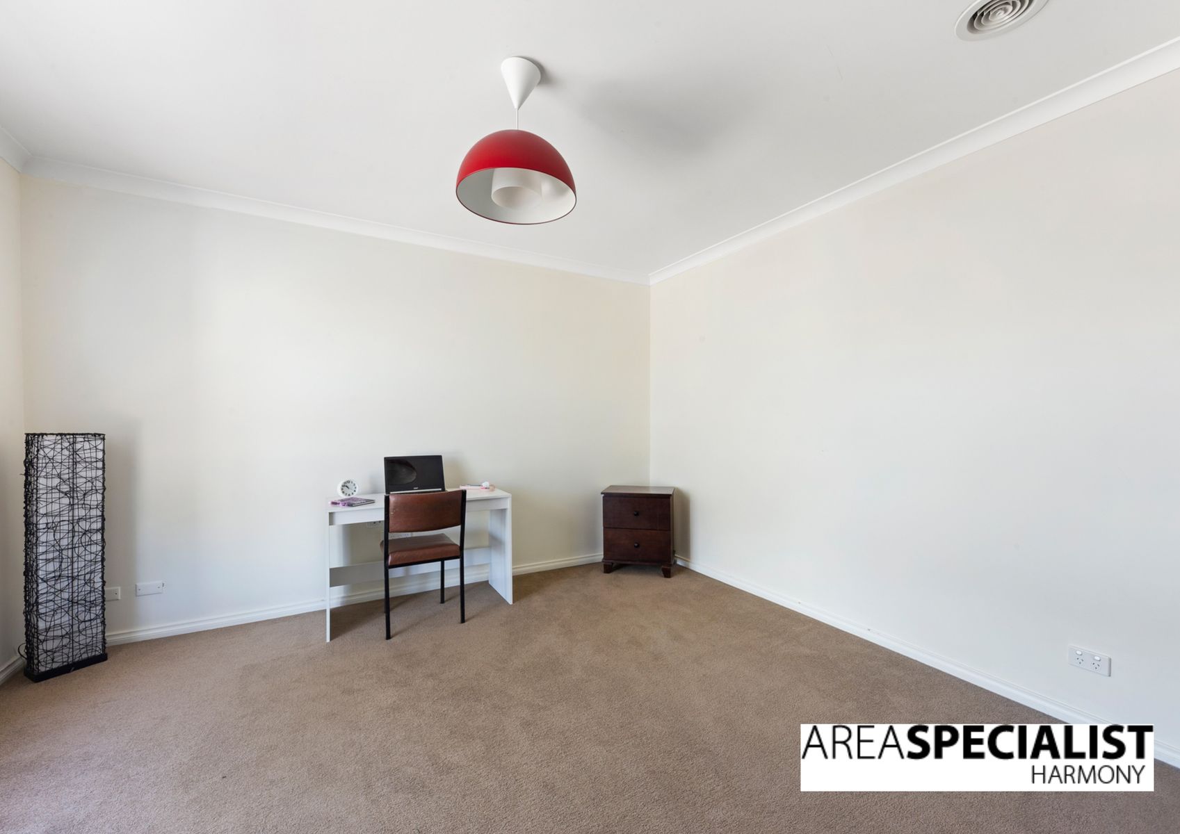 27 Cunningham Chase, Burnside Heights, Burnside Heights - Thumbnail 2