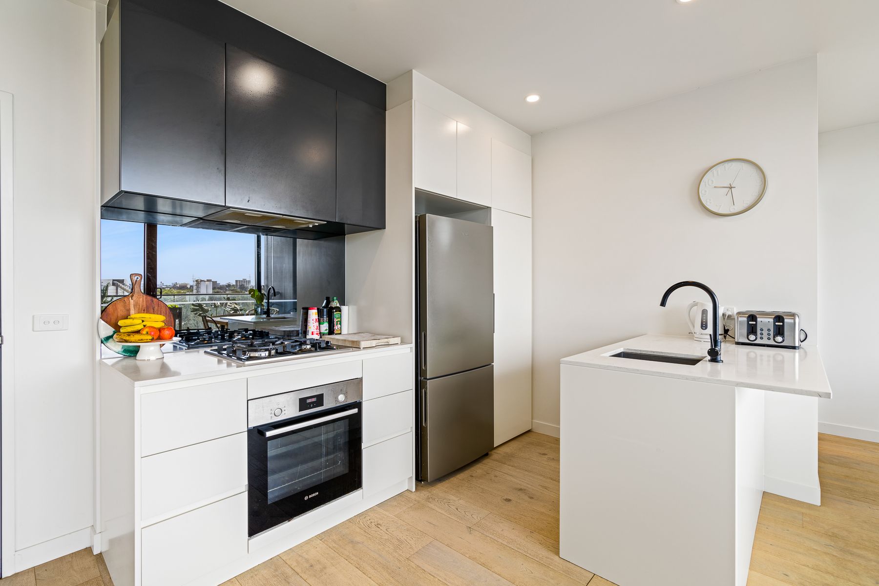 307/2 Joseph Road, Footscray, VIC 3011, Footscray - Thumbnail 4