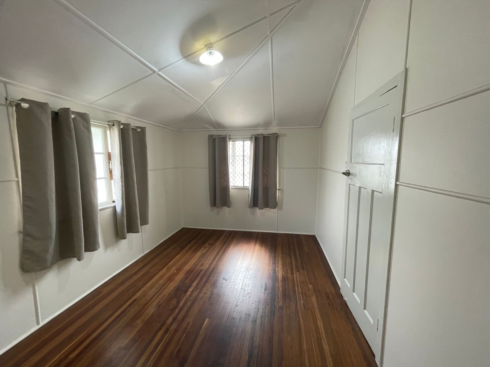 2/275 Shakespeare Street, Mackay QLD 4740, Mackay - Thumbnail 3