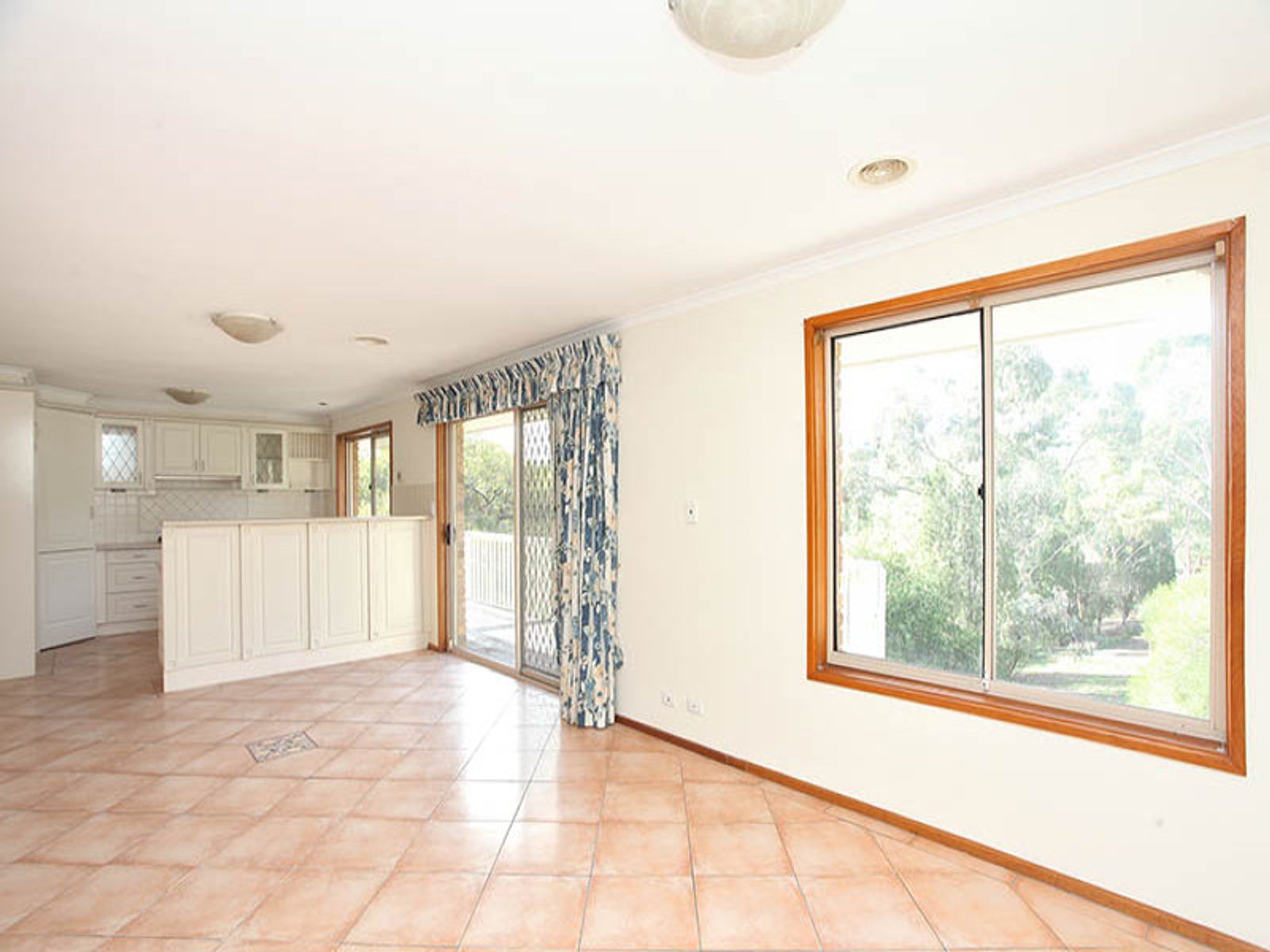 57 Greenridge Court, Wynn Vale, SA 5127, Wynn Vale - Thumbnail 5