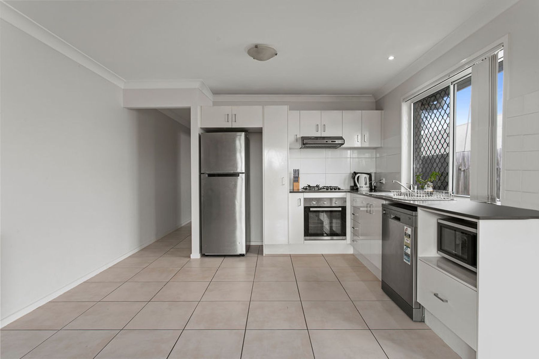 20 Groeschel Court, Goodna QLD 4300, Goodna - Thumbnail 4