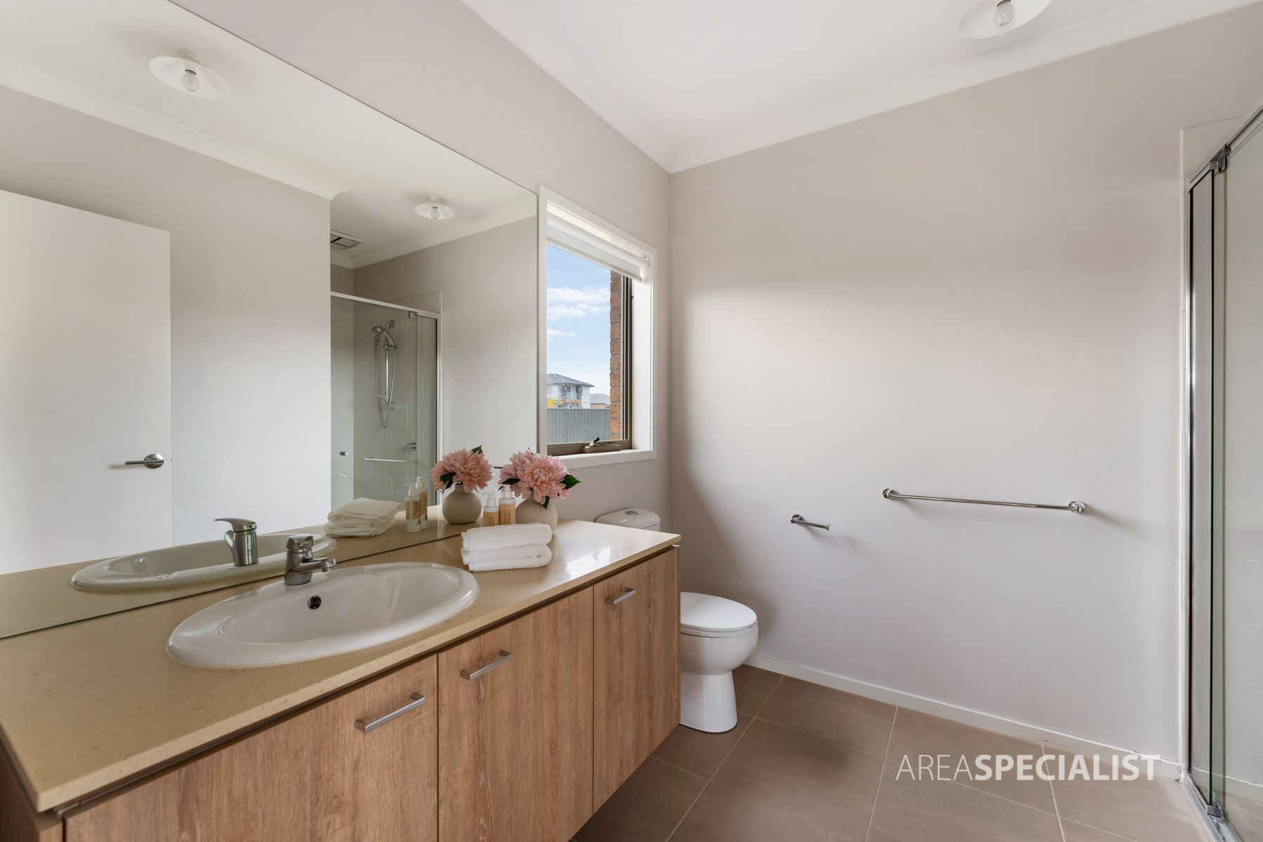 7 Inglewood Drive, Werribee, VIC 3030, Werribee - Thumbnail 5
