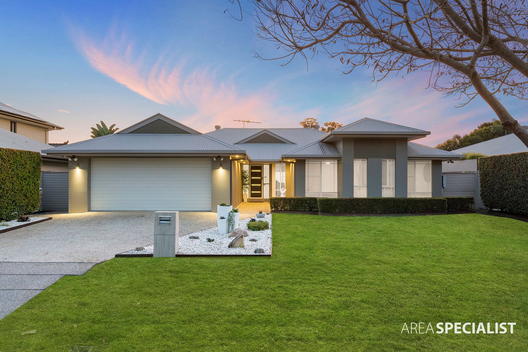 17 Pincally Crescent, Ormeau, QLD 4208, Ormeau - Thumbnail 2