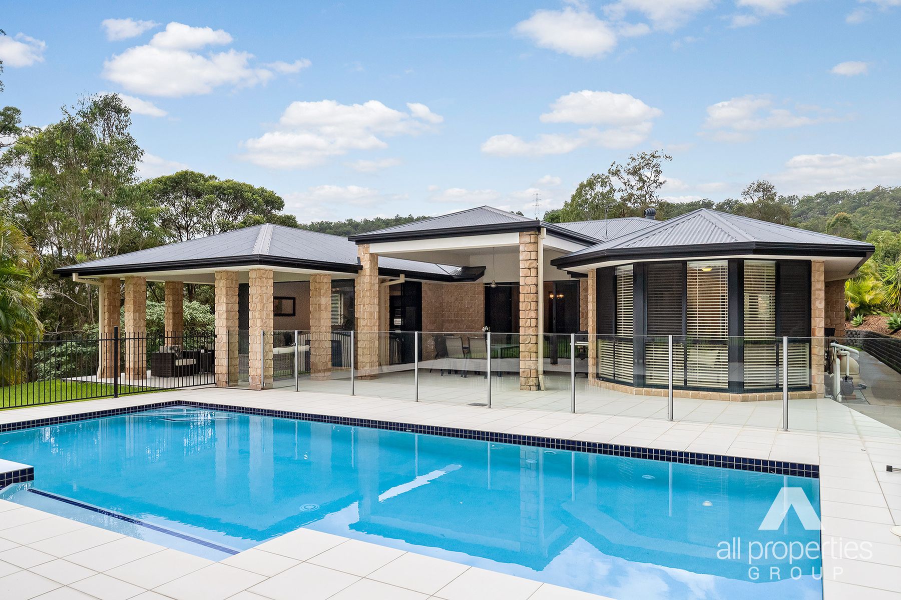 28 Waldorf Place, Maudsland QLD 4210, Maudsland - Thumbnail 3