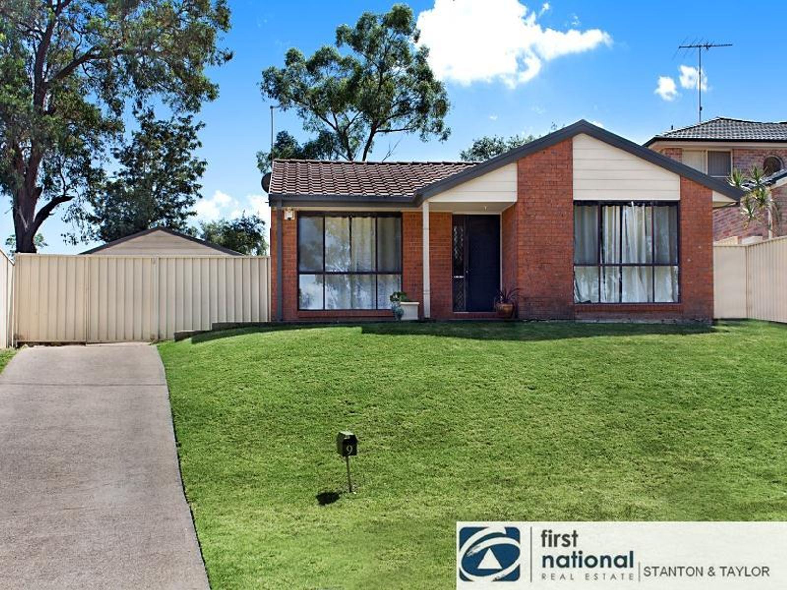 9 Hillside Circuit, Cranebrook - Thumbnail 3