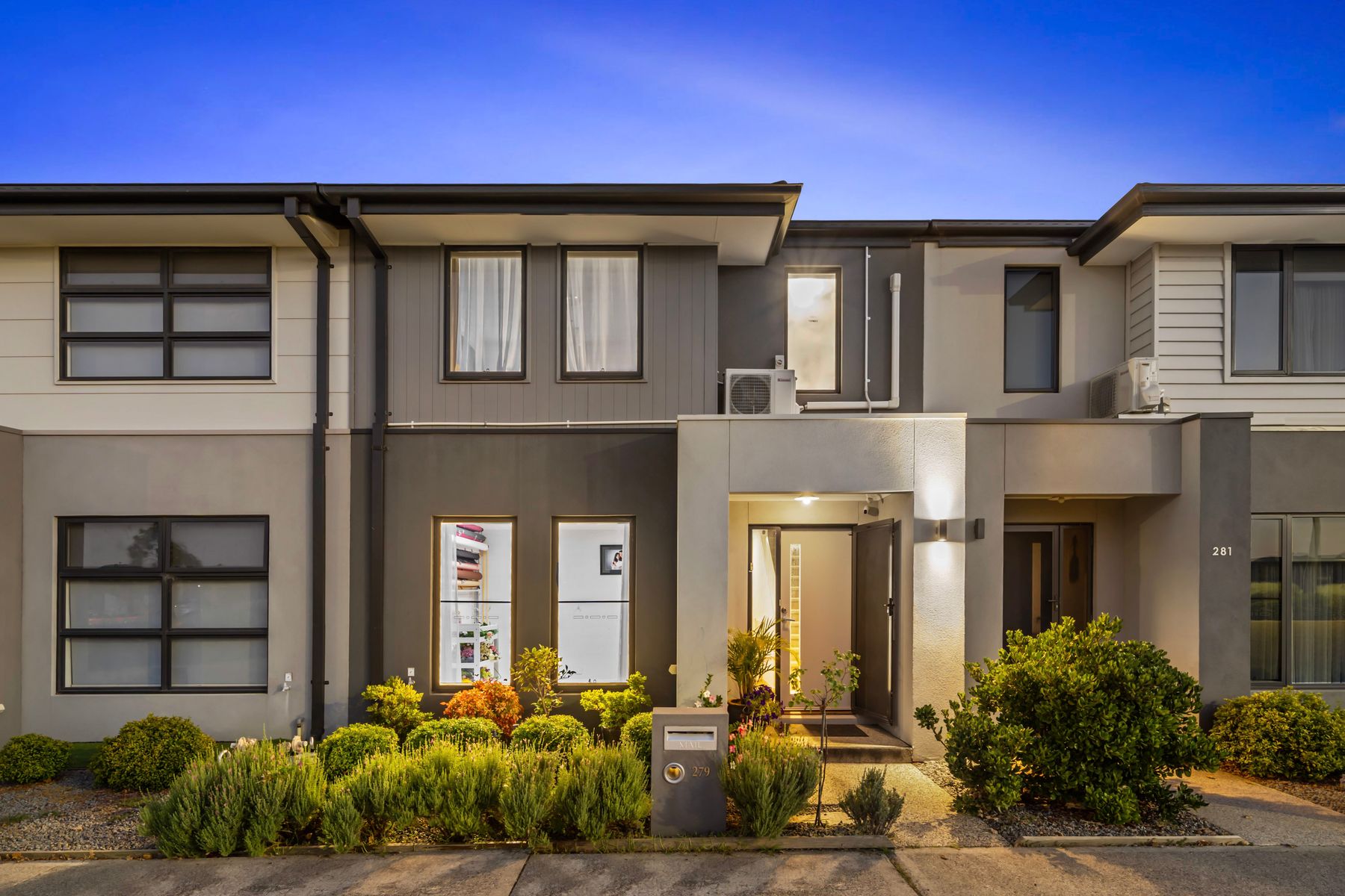 279 Dunnings Road, Point Cook, VIC 3030, Point Cook - Thumbnail 2