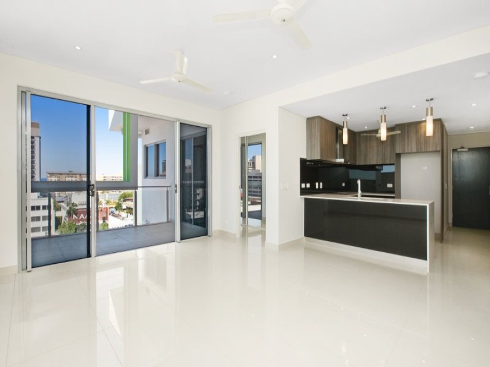 209/39 Cavenagh Street, Darwin City NT 0800, Darwin City - Thumbnail 2