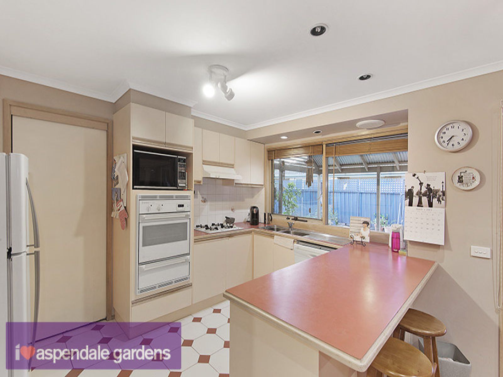 24 Lance Close, Aspendale Gardens, VIC 3195, Aspendale Gardens - Thumbnail 2