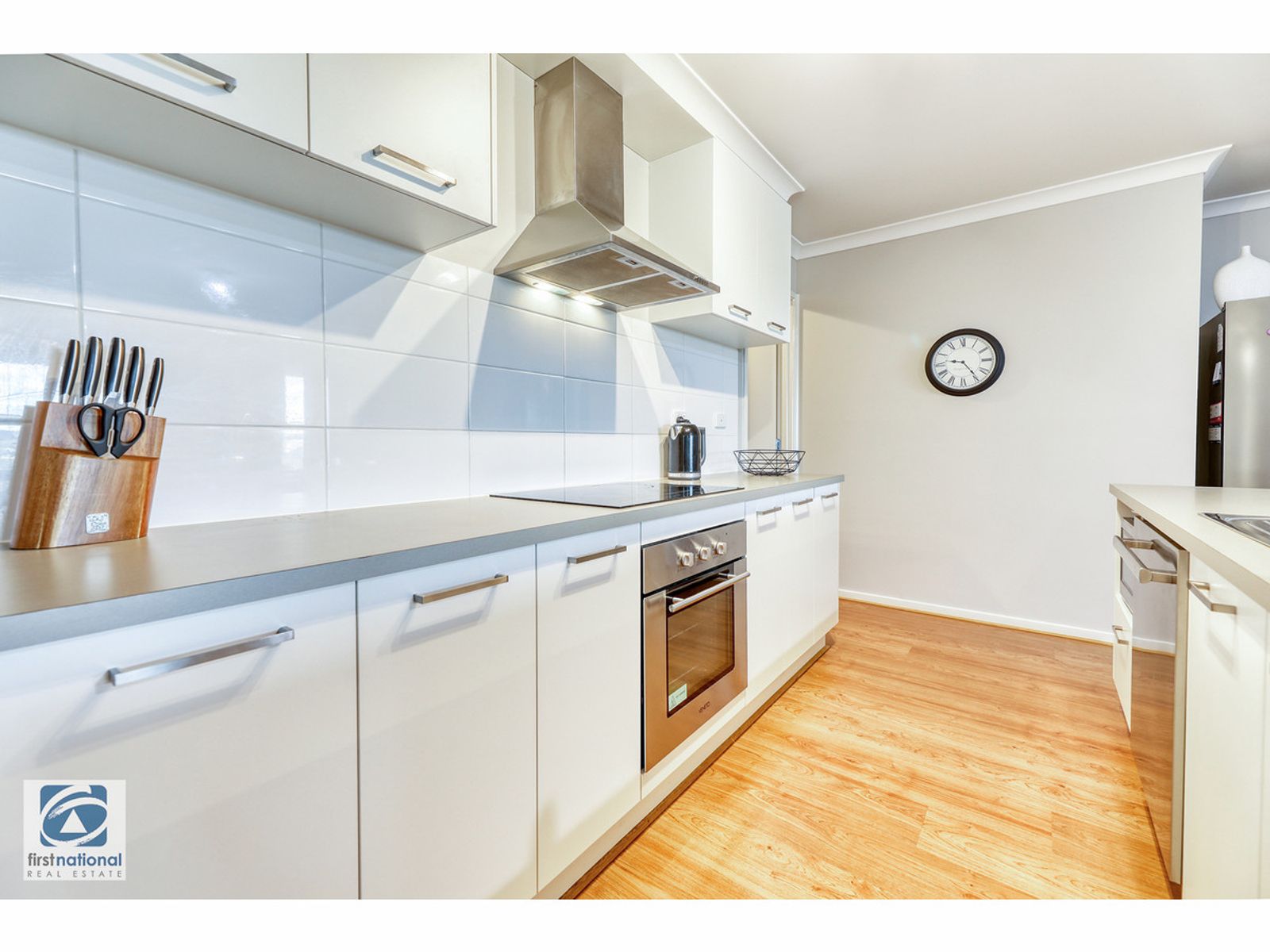 22 Golden Avenue, Warragul, VIC 3820, Warragul - Thumbnail 8