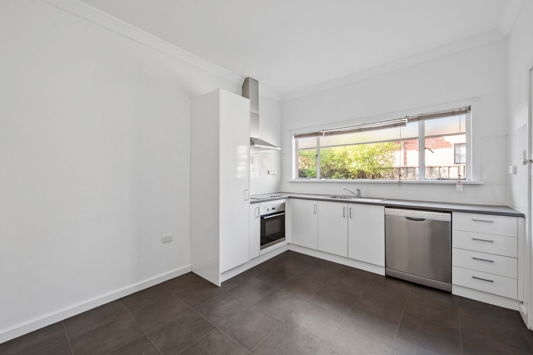 4 Ellis Street, Flora Hill, VIC 3550, Flora Hill - Thumbnail 3