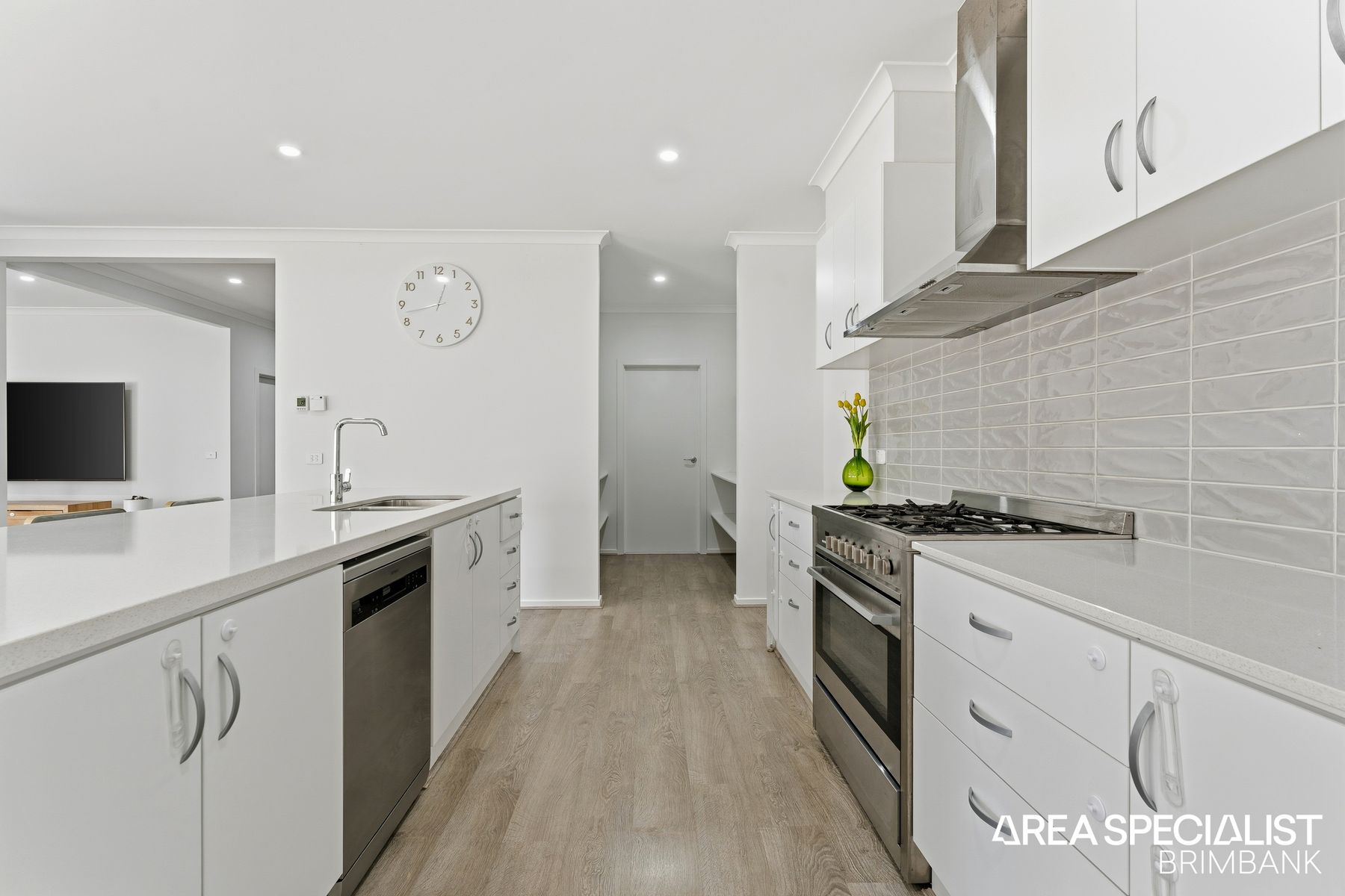 32 Ishalana Street, Truganina, VIC 3029, Truganina - Thumbnail 4