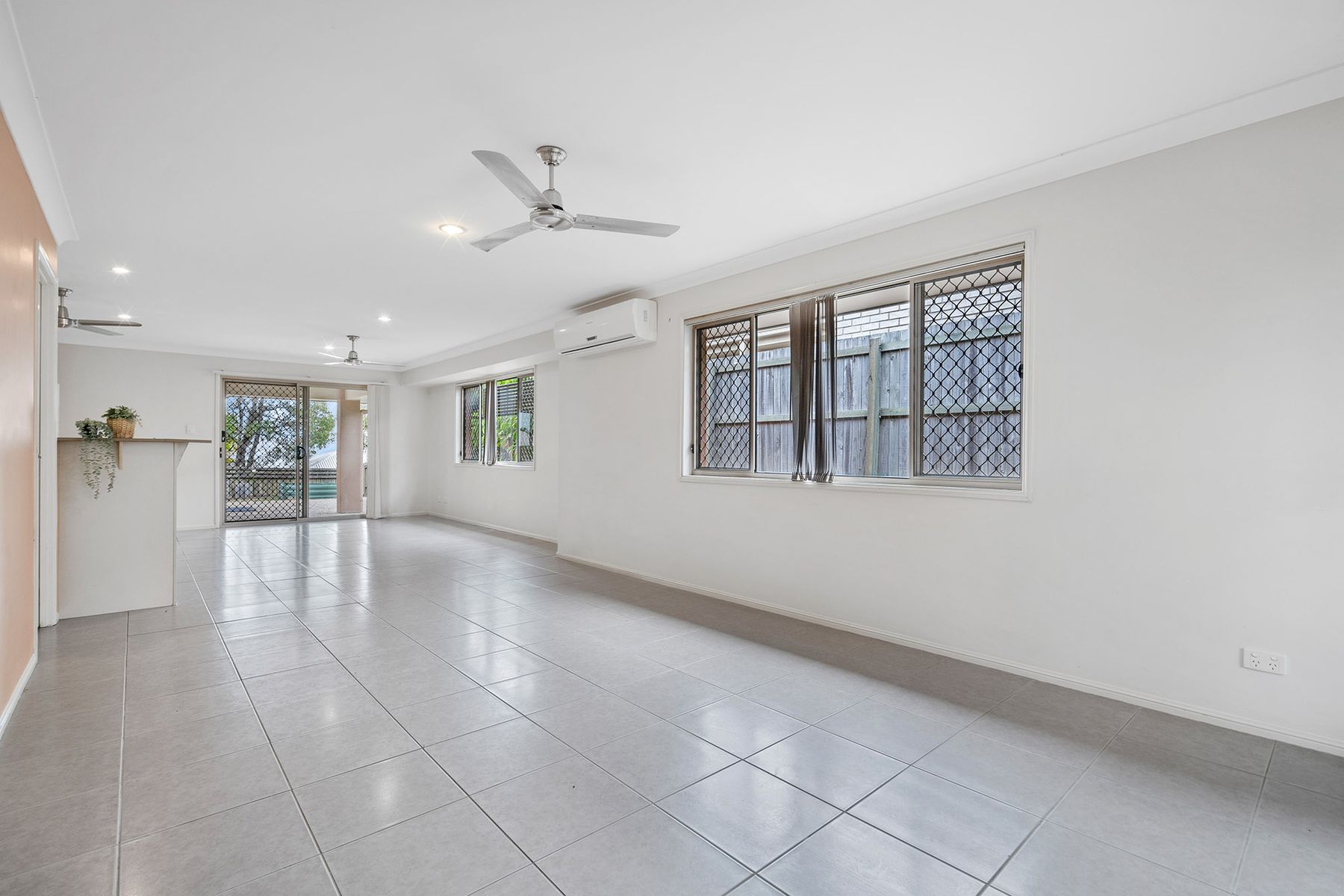 2/15 Jasmine Circuit, Ormeau, QLD 4208, Ormeau - Thumbnail 4