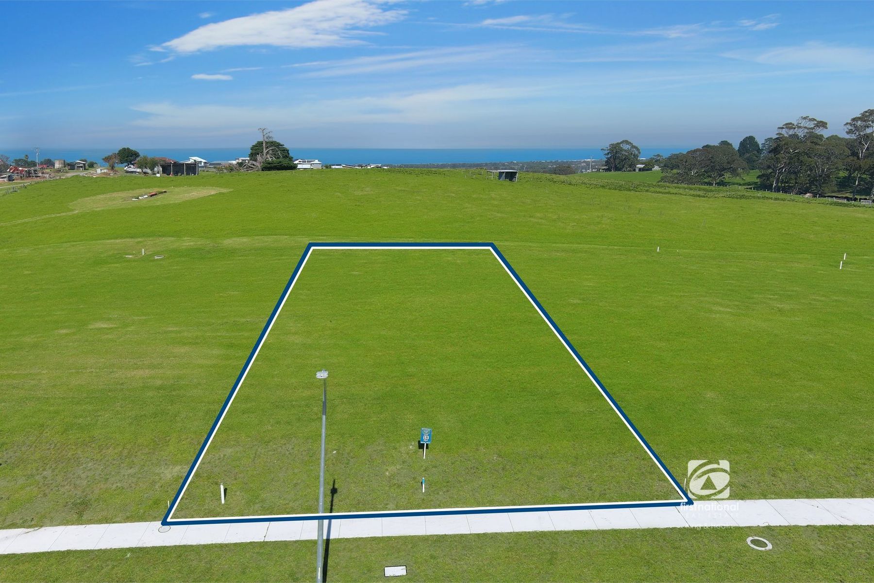 11 Apollo Drive, Lakes Entrance VIC 3909