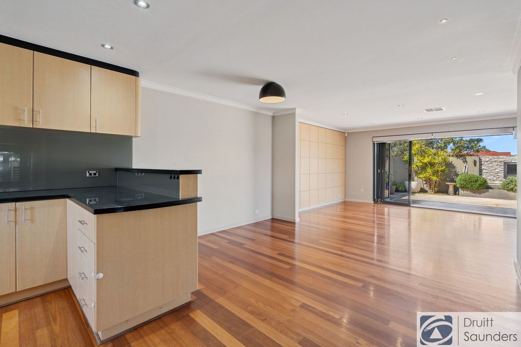 33 Wood Street, Inglewood WA 6052, Inglewood - Thumbnail 4