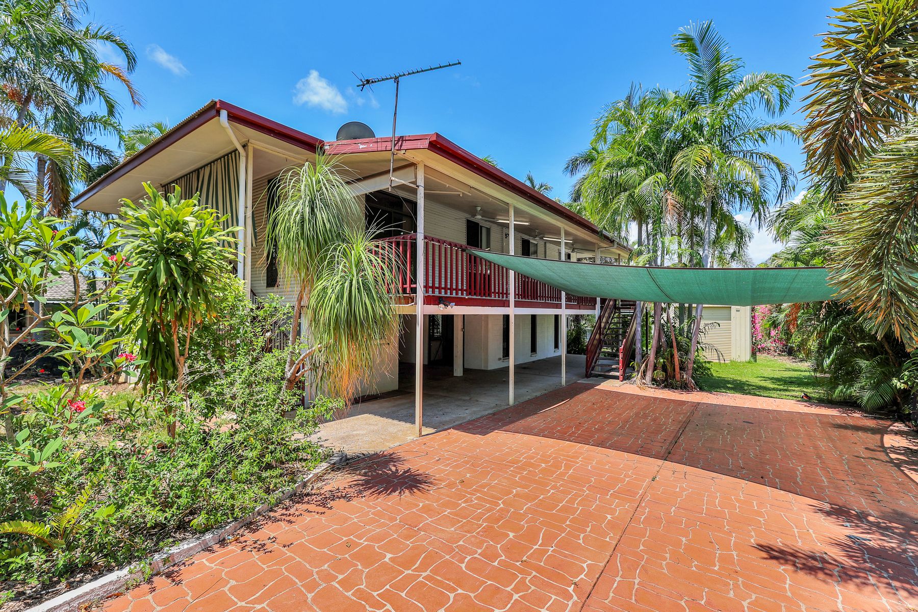 46 Chambers Crescent, Malak NT 0812, Malak - Thumbnail 2