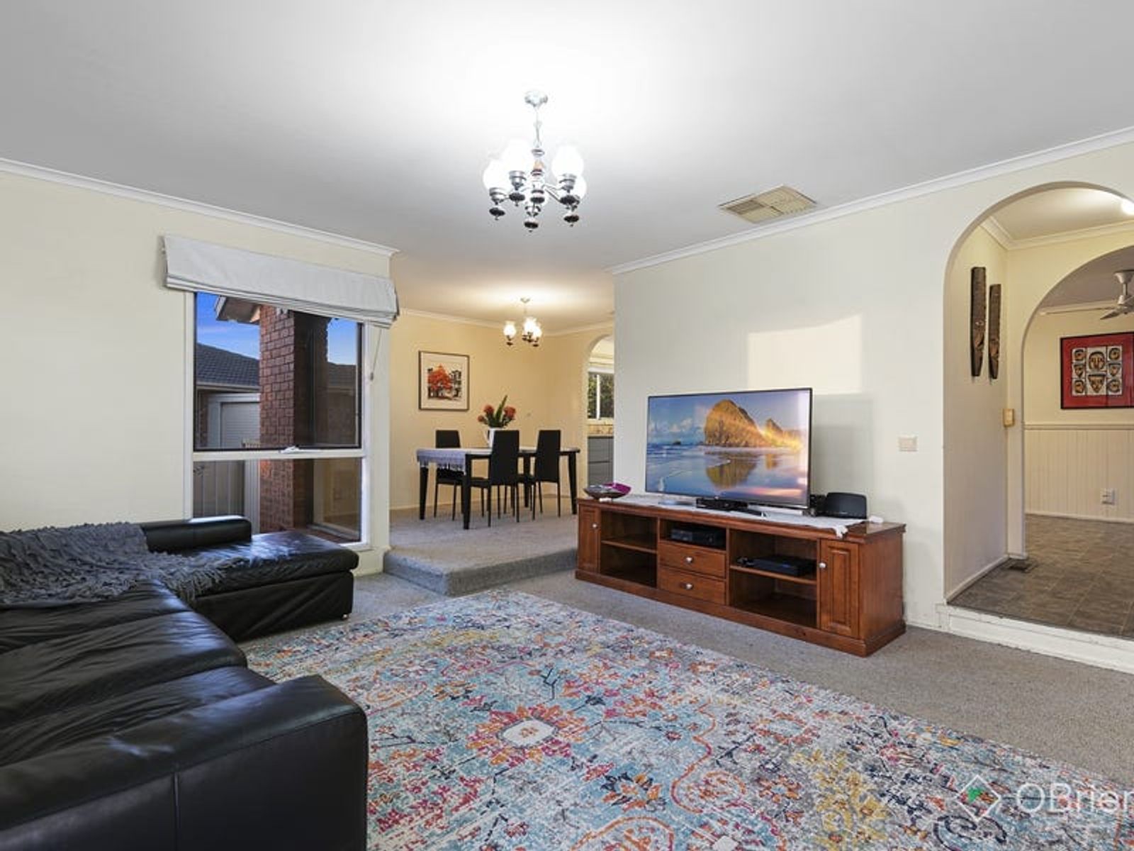 3 Cove Court, Endeavour Hills, VIC 3802, Endeavour Hills - Thumbnail 2