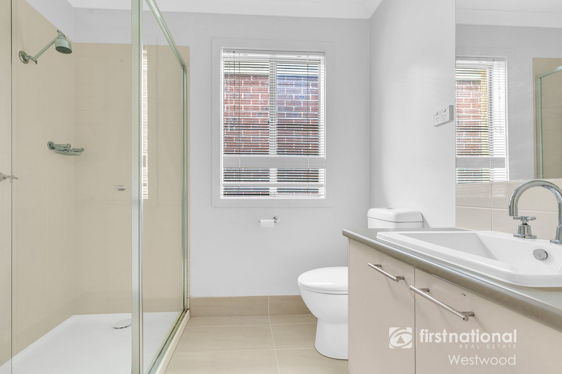 12 Kurrali Crescent, Werribee VIC 3030, Werribee - Thumbnail 7