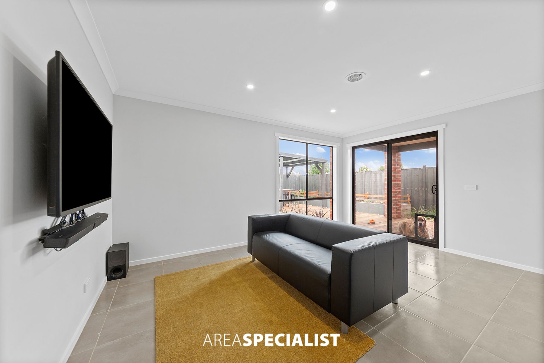 14 Summit Drive, Pakenham, VIC 3810, Pakenham - Thumbnail 5