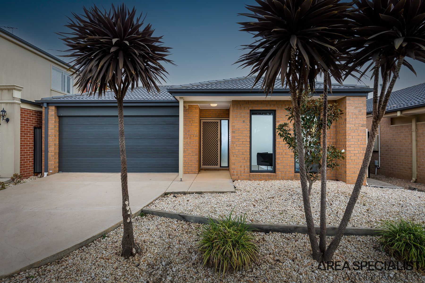 24 Victorking Drive, Point Cook, VIC 3030, Point Cook - Thumbnail 2