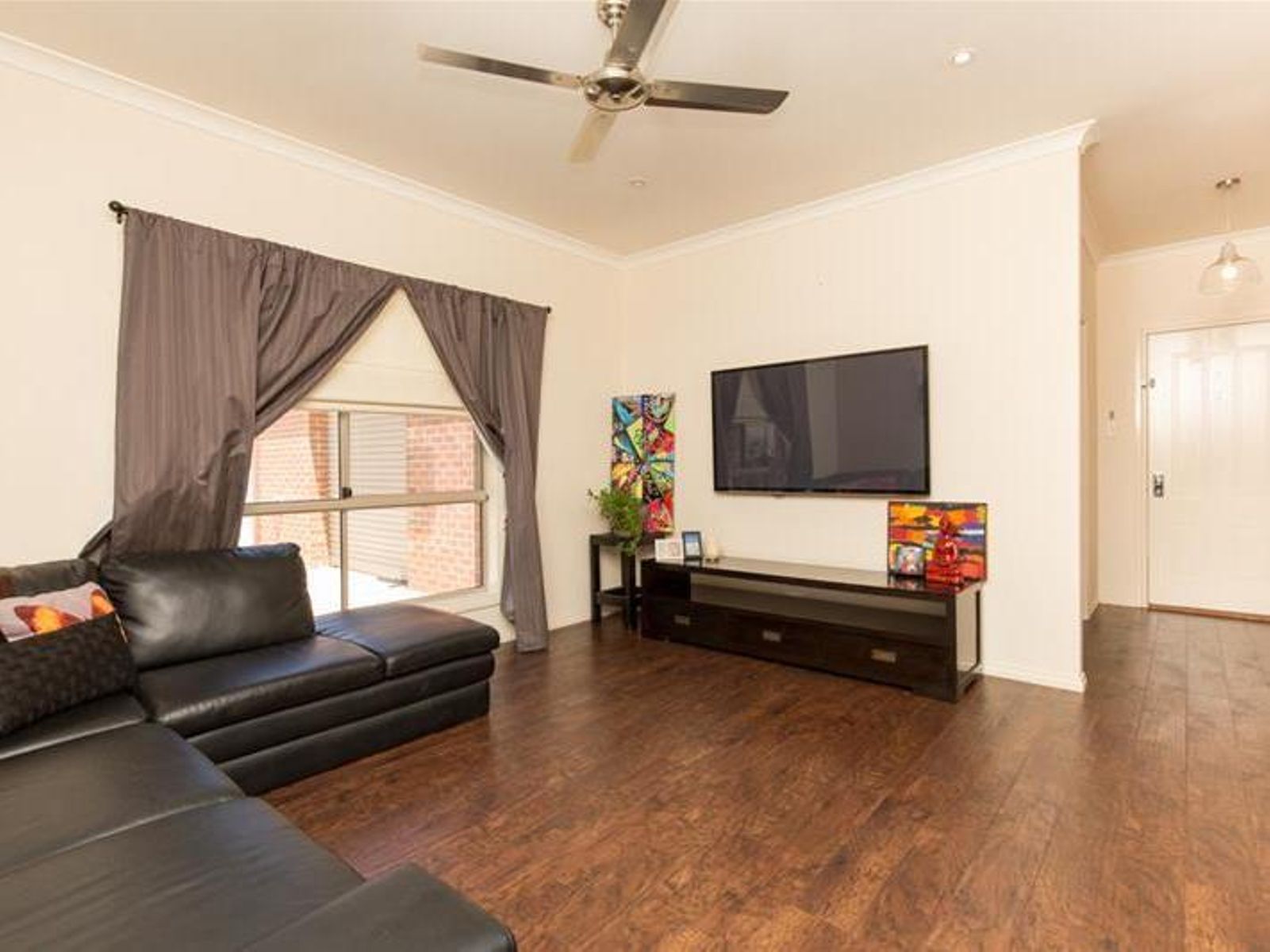 18 Canterbury Drive, Mildura - Thumbnail 2
