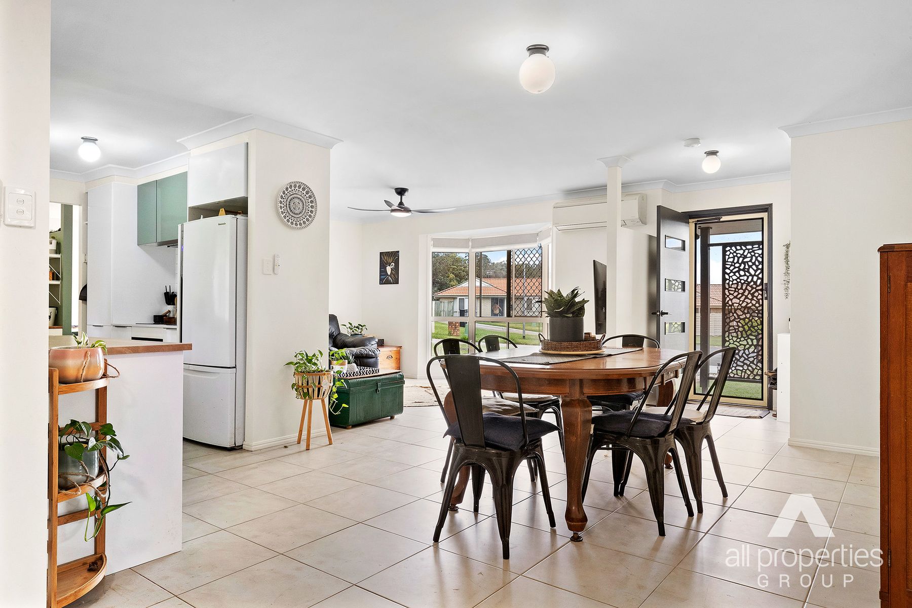 18 Park Close, Hillcrest QLD 4118, Hillcrest - Thumbnail 5