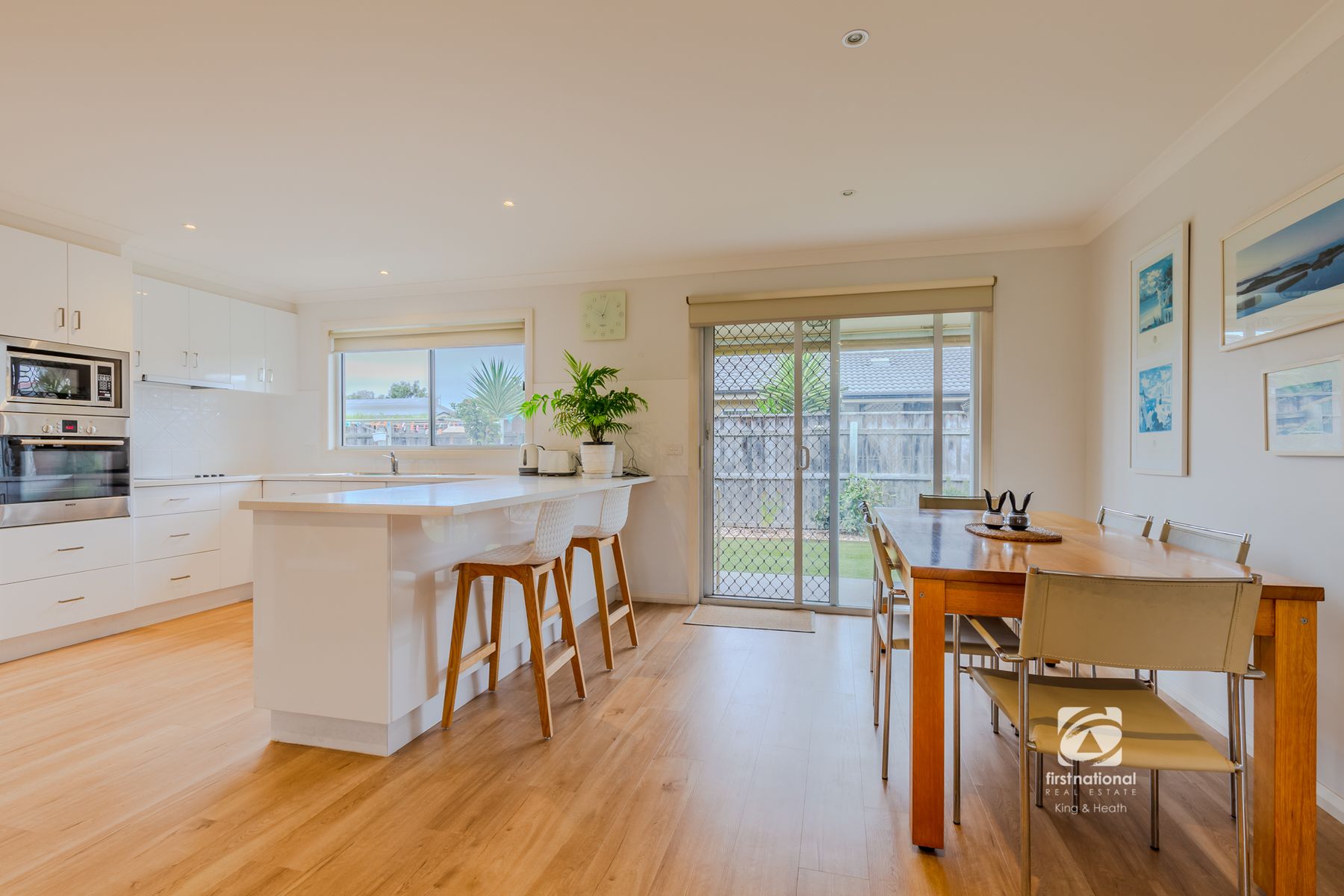 Villa 11/9-11 Wellington Street, Paynesville VIC 3880, Paynesville - Thumbnail 2