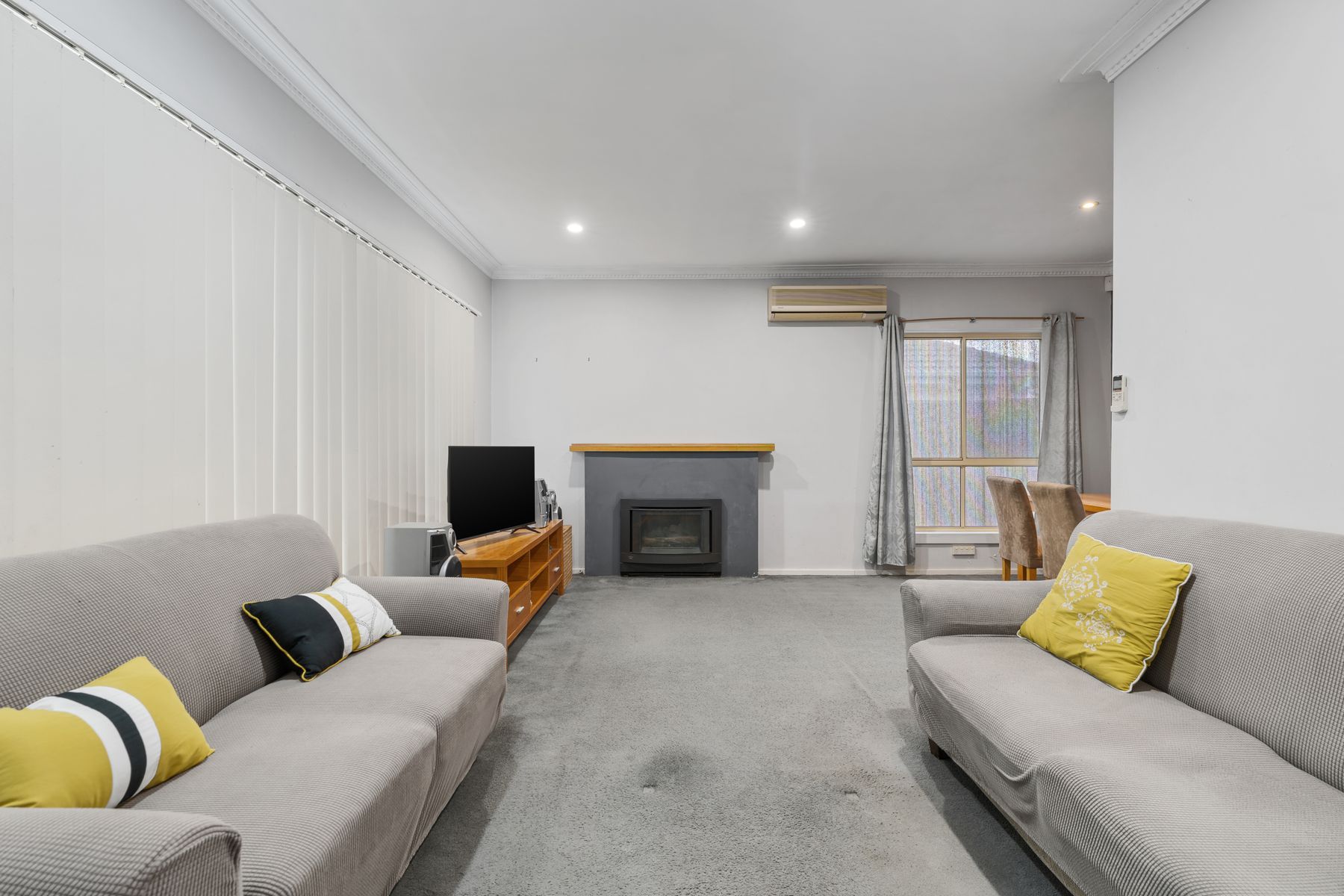 45 Welwyn Parade, Deer Park, Deer Park - Thumbnail 5