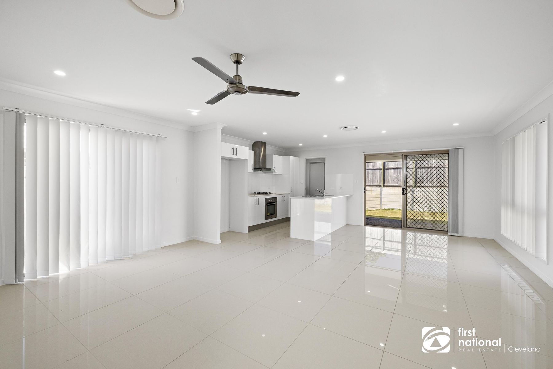 11 Burrum Street, Thornlands QLD 4164, Thornlands - Thumbnail 2