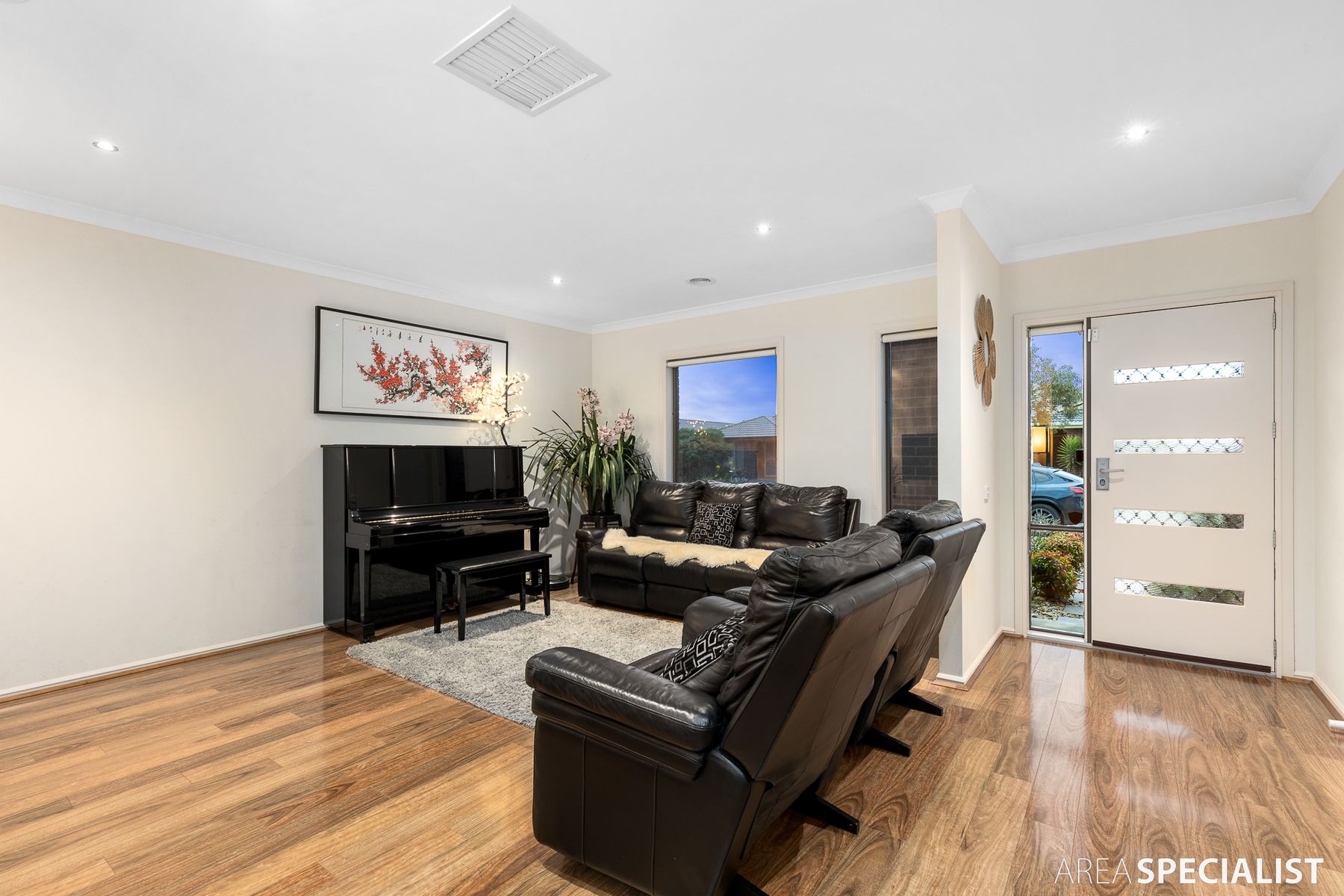19 Lambertia Crescent, Manor Lakes, VIC 3024, Manor Lakes - Thumbnail 5