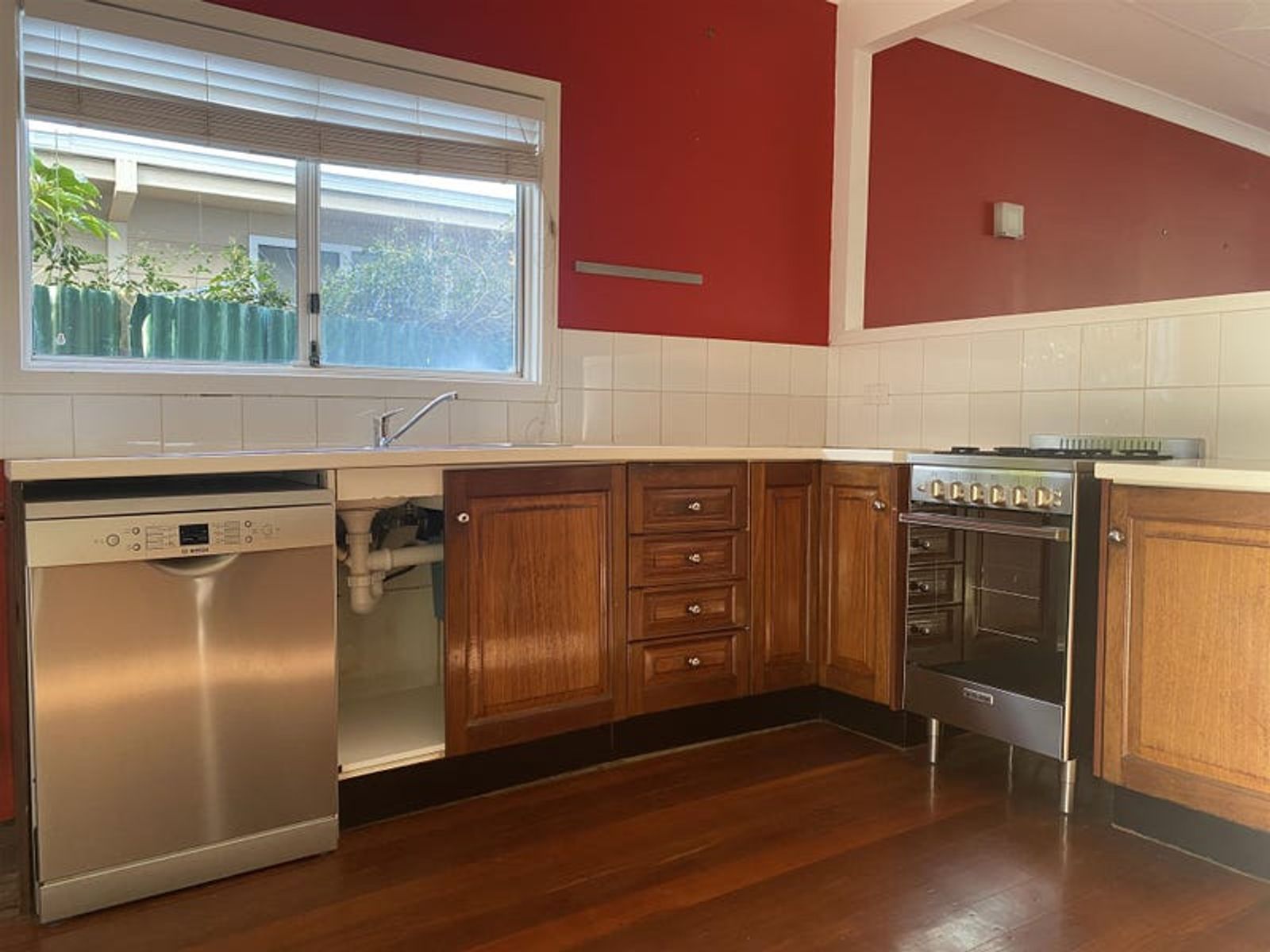 10 Campbell Street, Lamington WA 6430