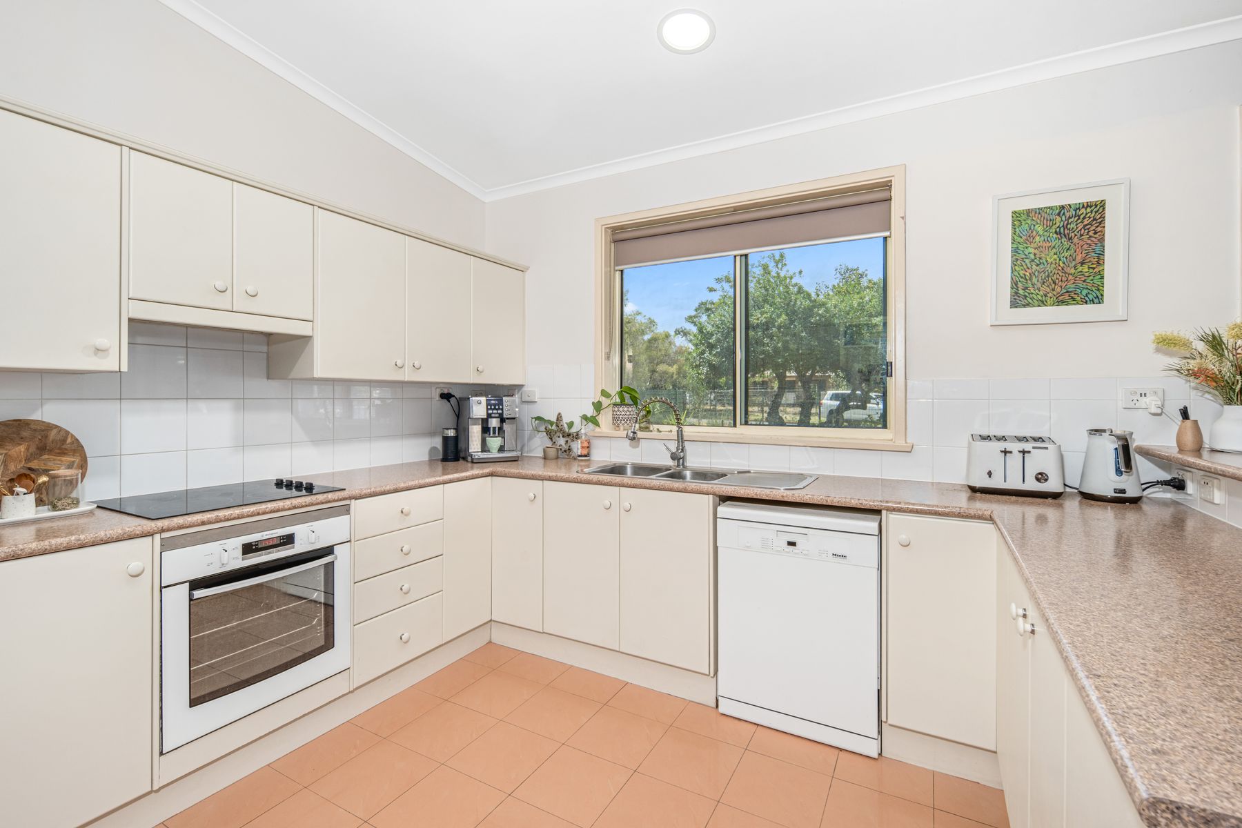 65 Standley Crescent, Gillen NT 0870, Gillen - Thumbnail 4
