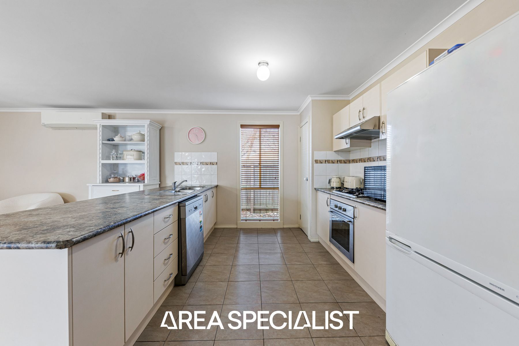 12 Red Gum Circuit, Pakenham, VIC 3810, Pakenham - Thumbnail 8