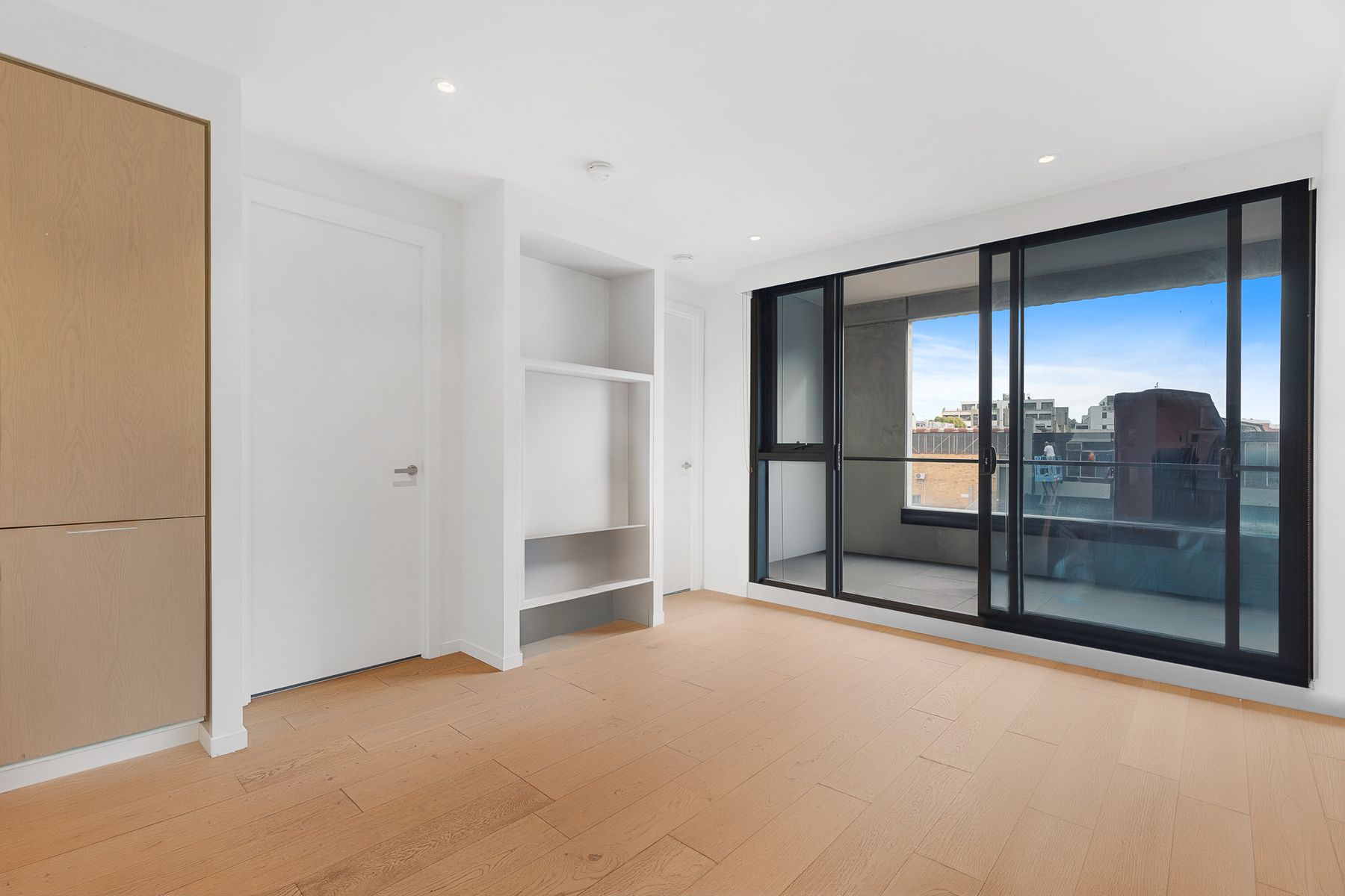 211/10 Wominjeka Walk, West Melbourne, VIC 3003, West Melbourne - Thumbnail 2