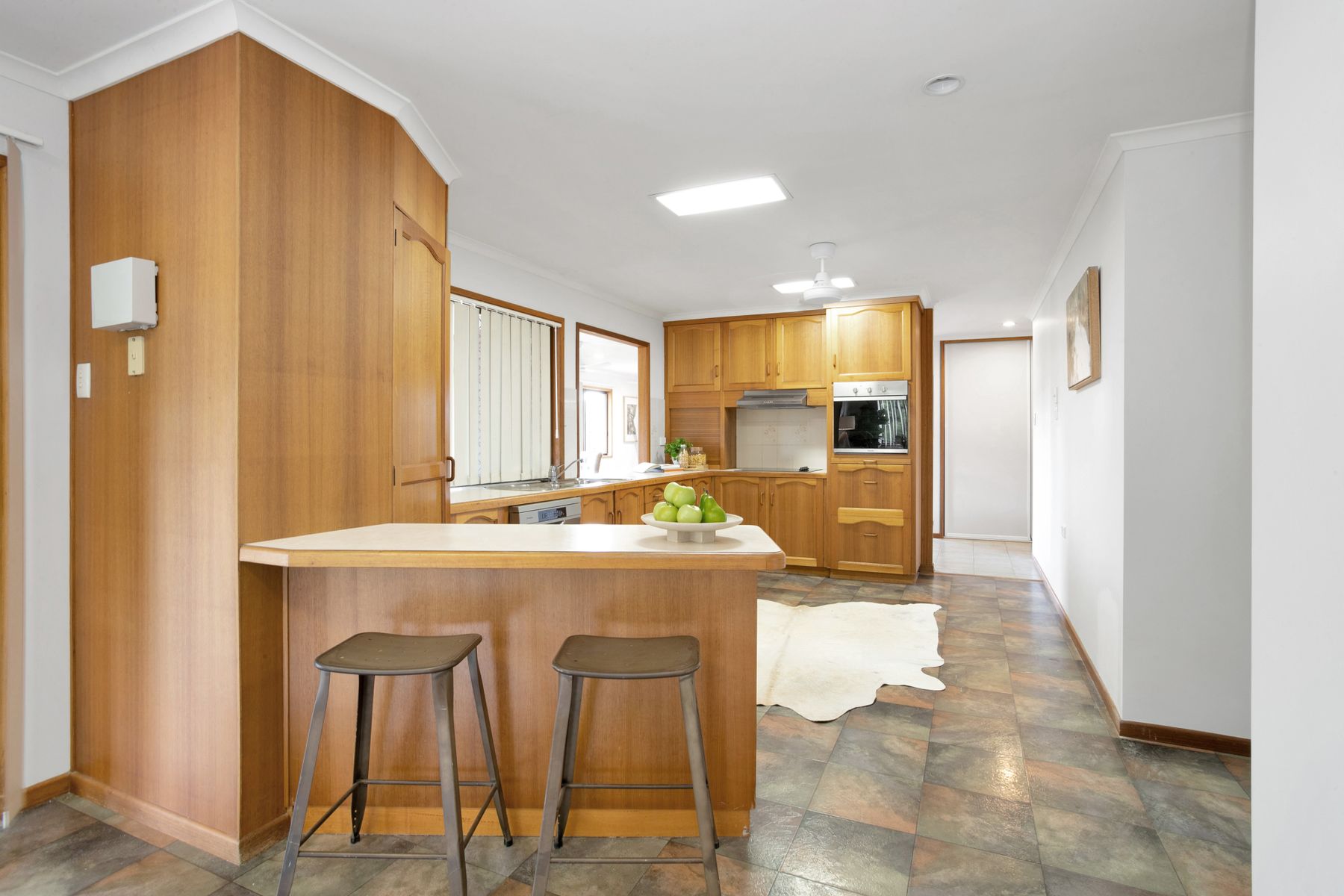 94 Mogford Street, West Mackay, QLD 4740, West Mackay - Thumbnail 4