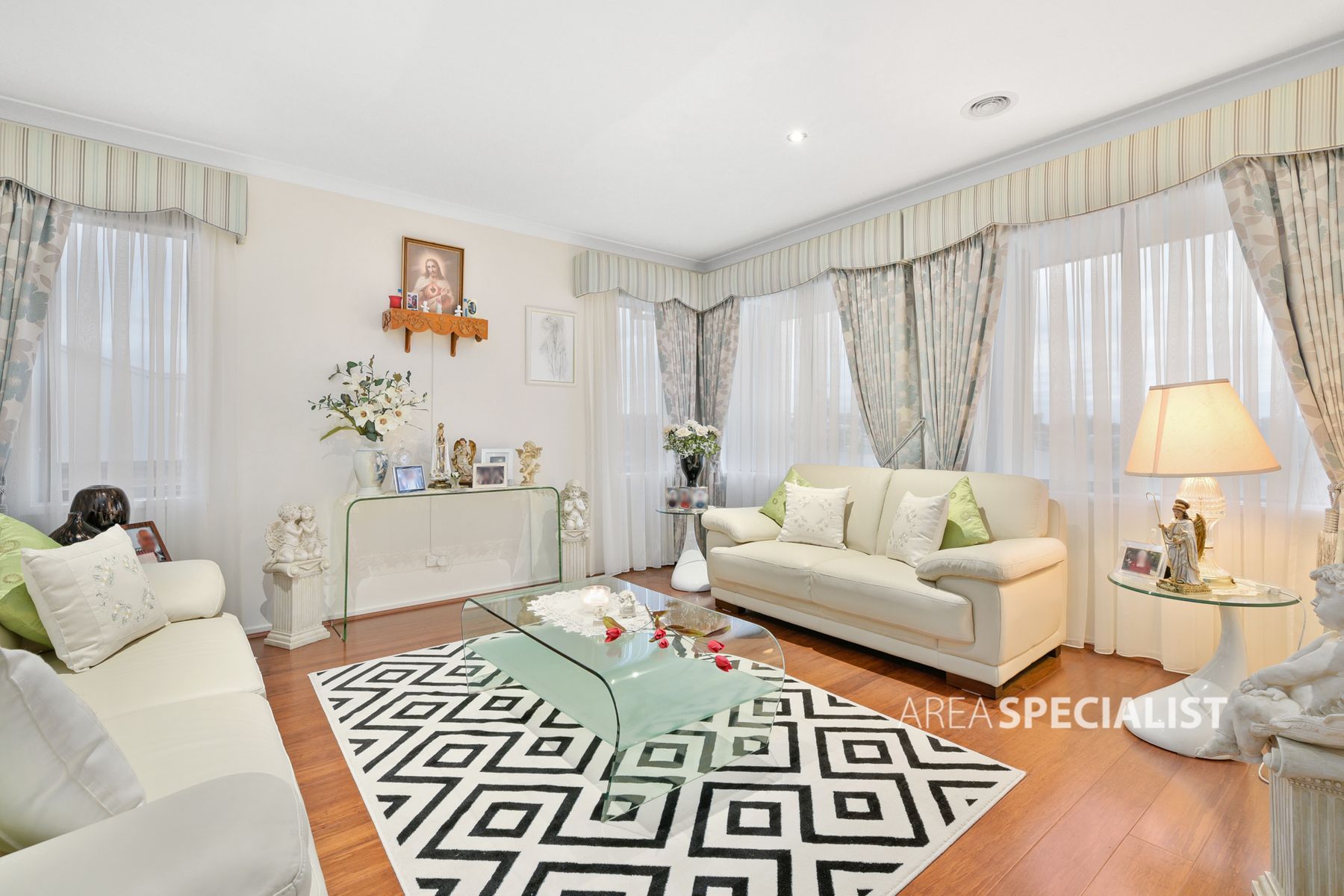 2 Finch Court, Drouin, VIC 3818, Drouin - Thumbnail 4