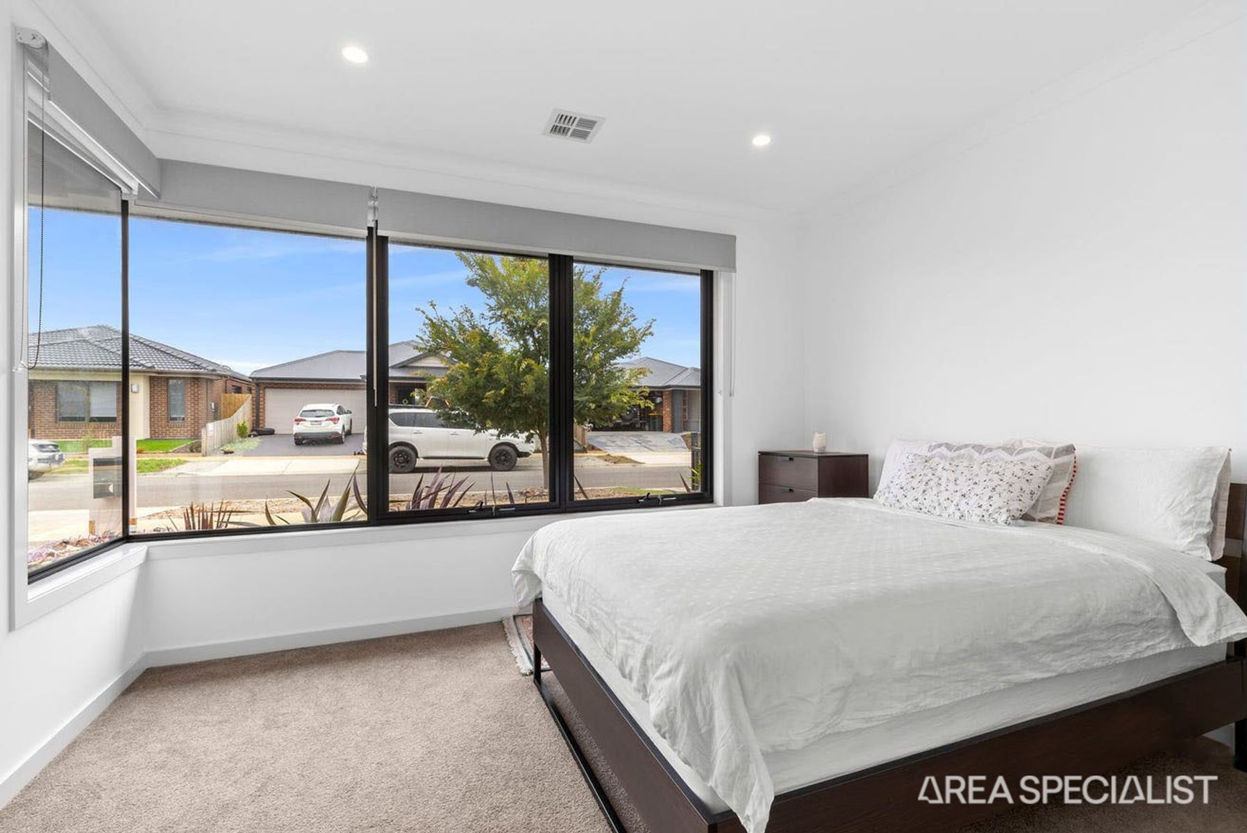 77 Kane Drive, St Leonards, St Leonards - Thumbnail 8