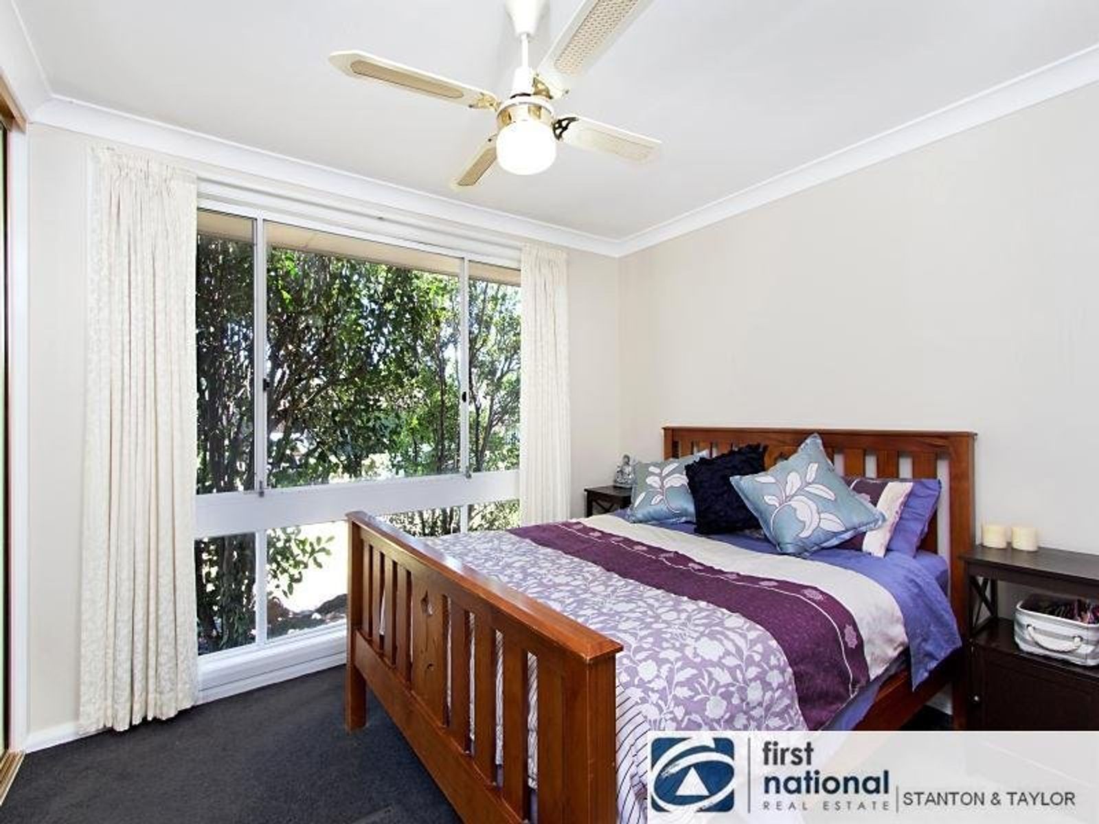 3 Kingsbury Place, Kingswood - Thumbnail 2