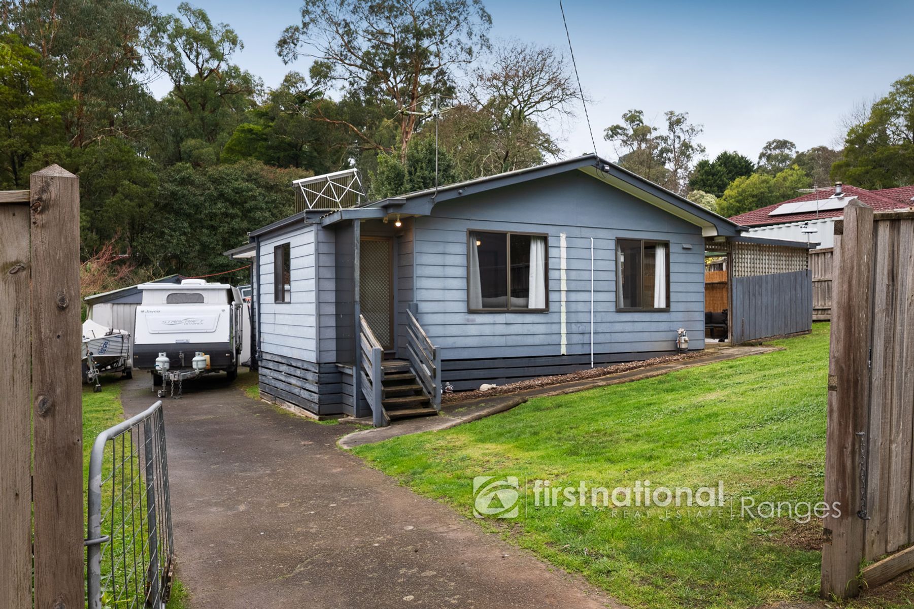 10 Caroline Avenue, Cockatoo - Image 1