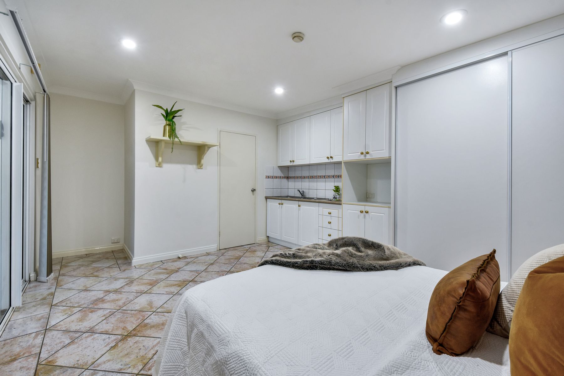 8 Hazell Court, Coconut Grove NT 0810, Coconut Grove - Thumbnail 7