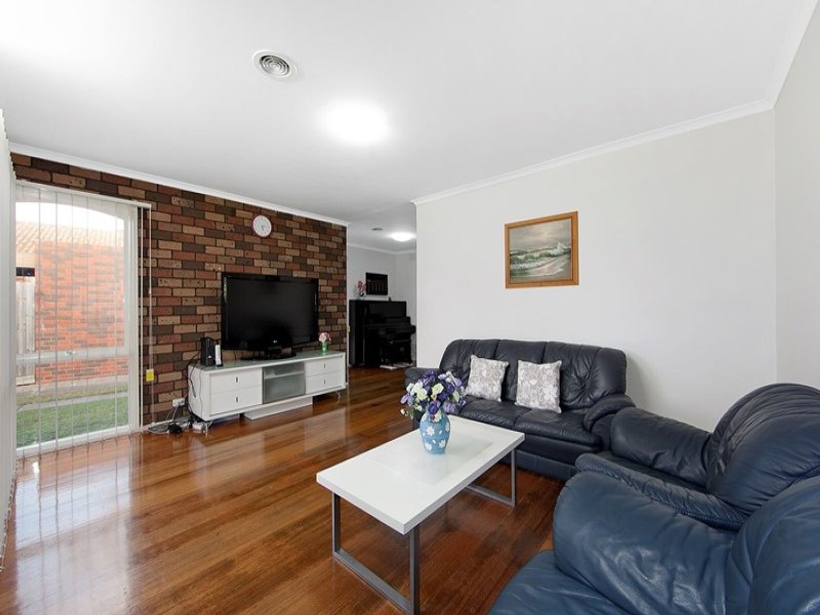 18 Piccadilly Crescent, Keysborough, VIC 3173, Keysborough - Thumbnail 2