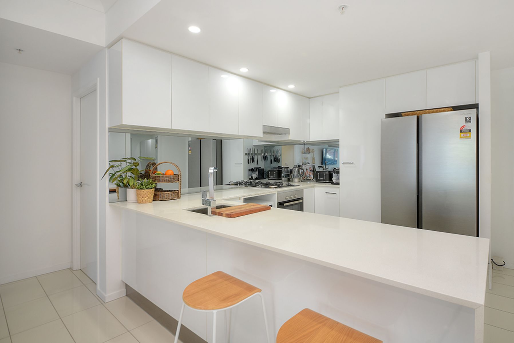 320/19 Imperial Parade, Labrador, QLD 4215, Labrador - Thumbnail 3